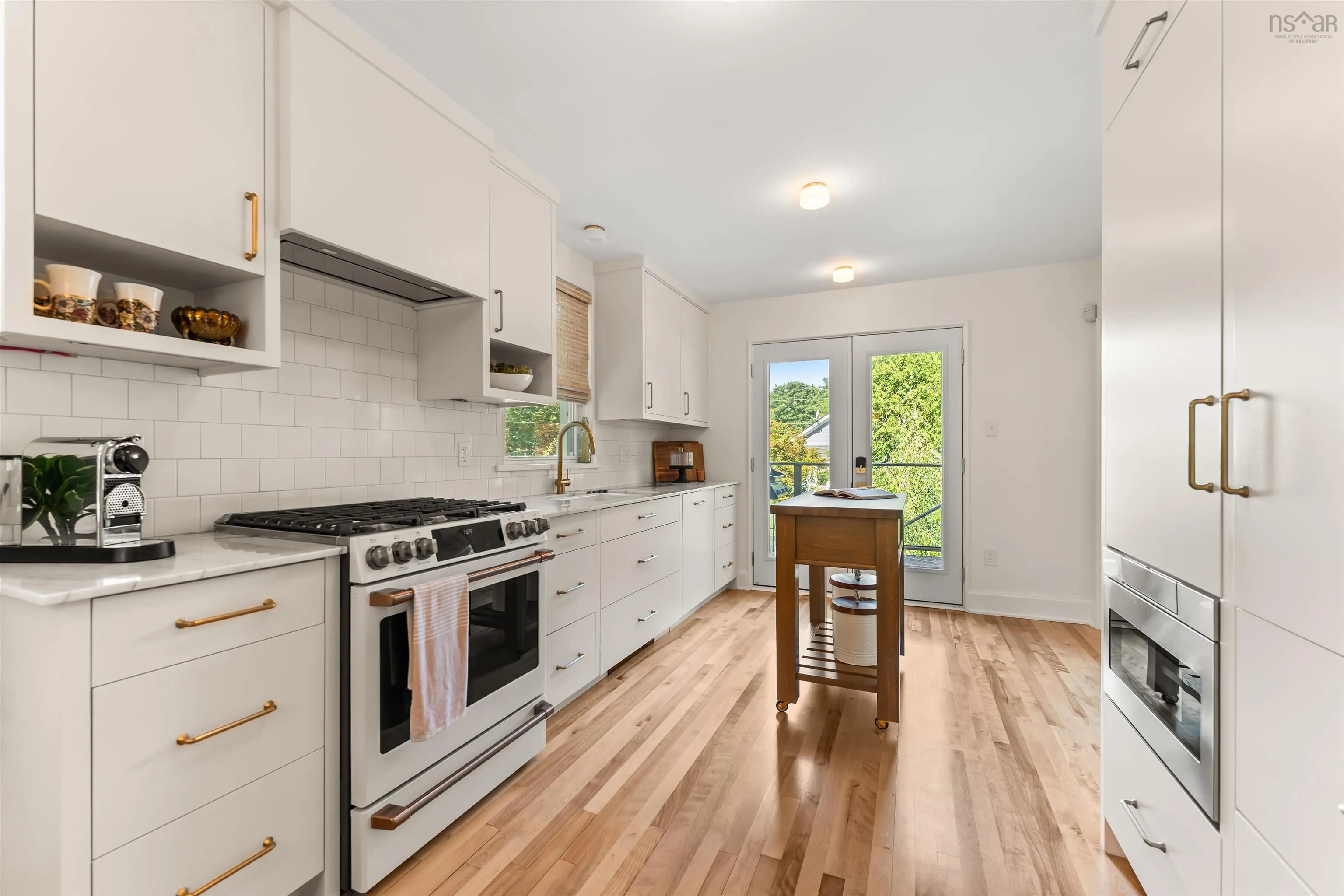 6347 London Street, Halifax, NS B3L 1X2, 3 Bedrooms Bedrooms, ,2 BathroomsBathrooms,Residential,For Sale,London,202521226