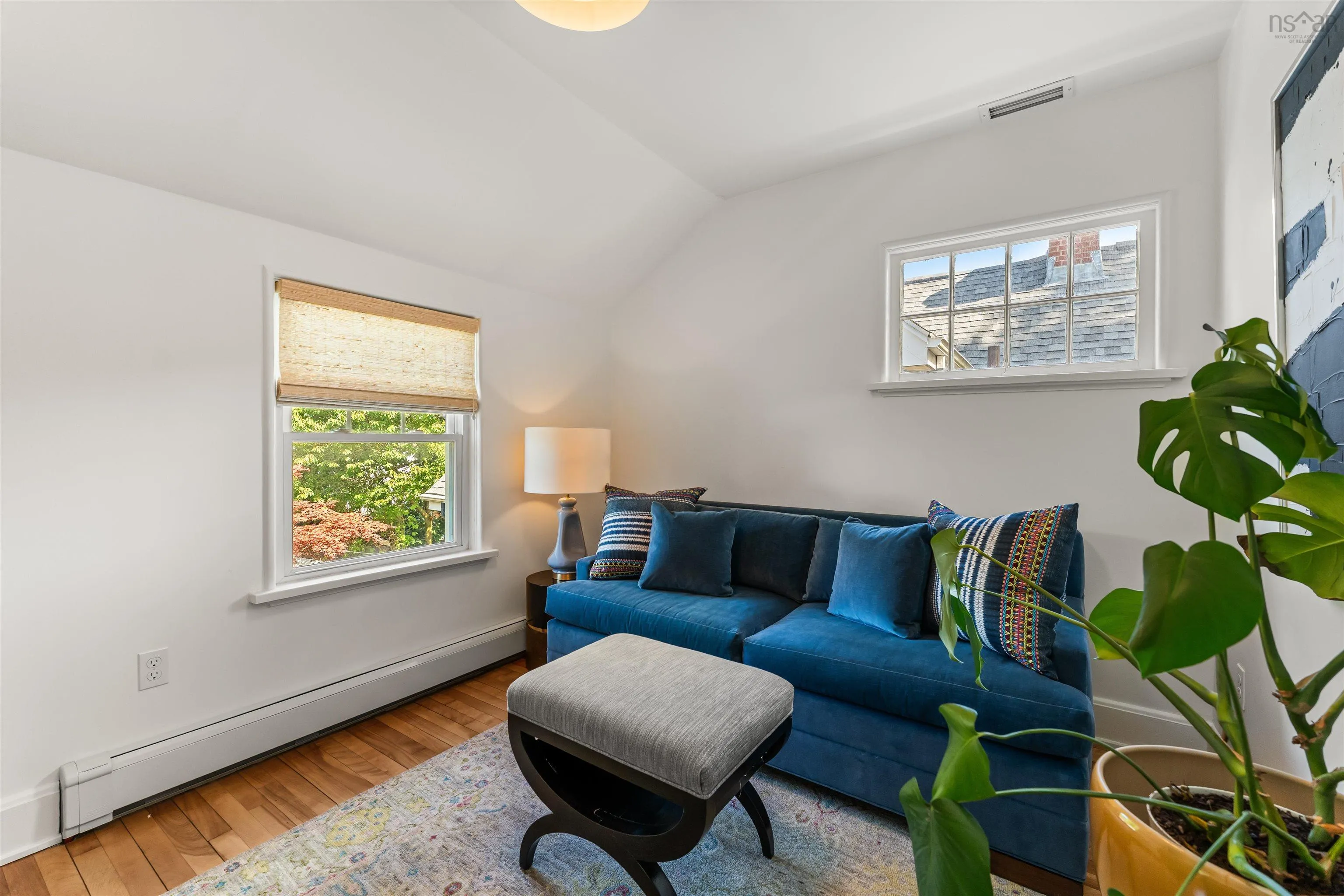 6347 London Street, Halifax, NS B3L 1X2, 3 Bedrooms Bedrooms, ,2 BathroomsBathrooms,Residential,For Sale,London,202521226