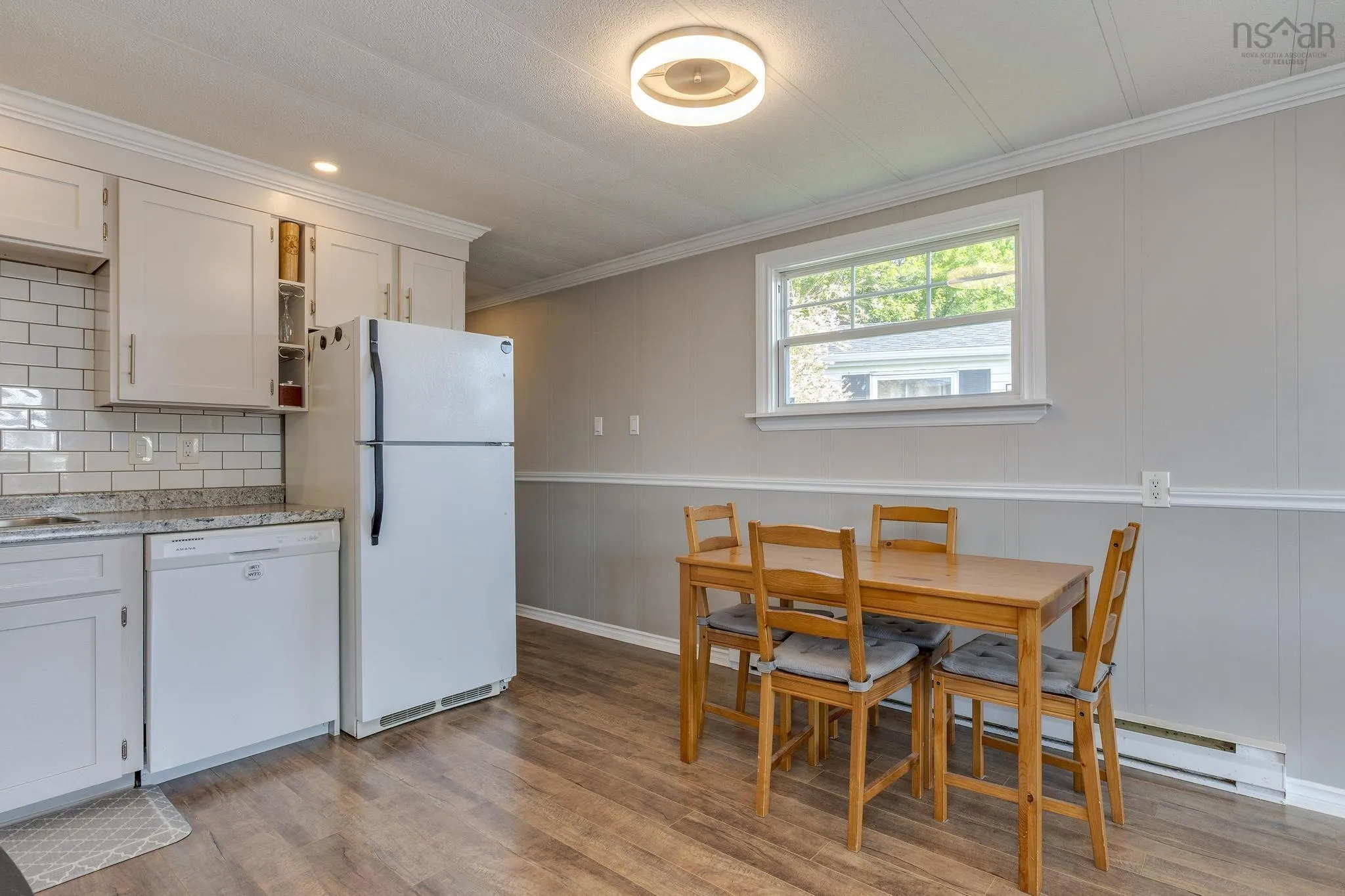 6 Lacomb Drive, Dartmouth, NS B2Y 2A2, 2 Bedrooms Bedrooms, ,1 BathroomBathrooms,Residential,For Sale,Lacomb,202518909