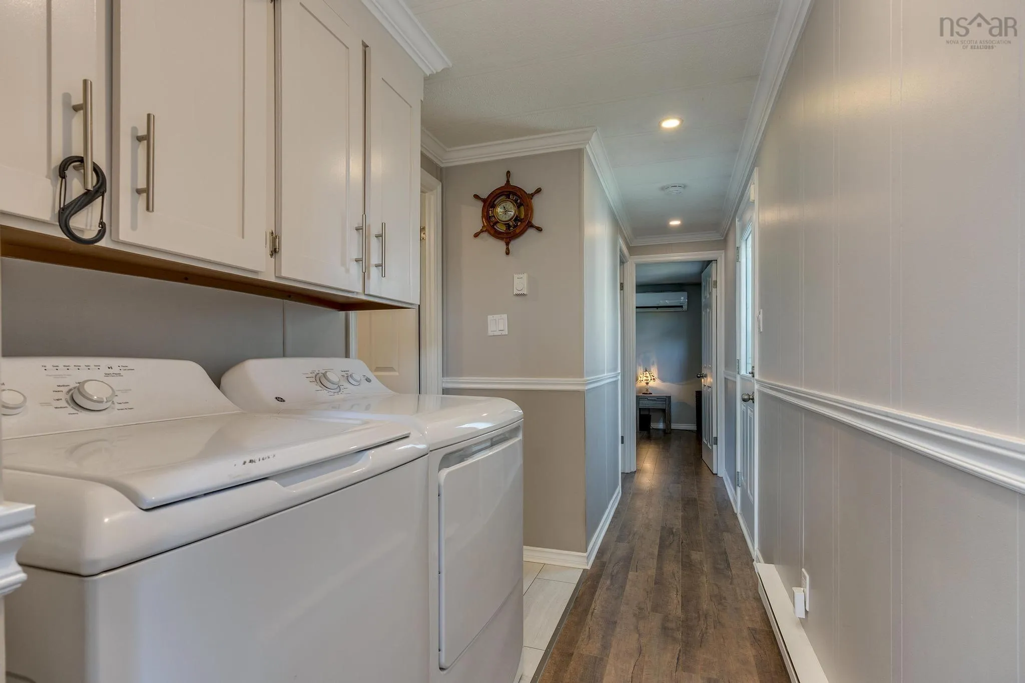 6 Lacomb Drive, Dartmouth, NS B2Y 2A2, 2 Bedrooms Bedrooms, ,1 BathroomBathrooms,Residential,For Sale,Lacomb,202518909