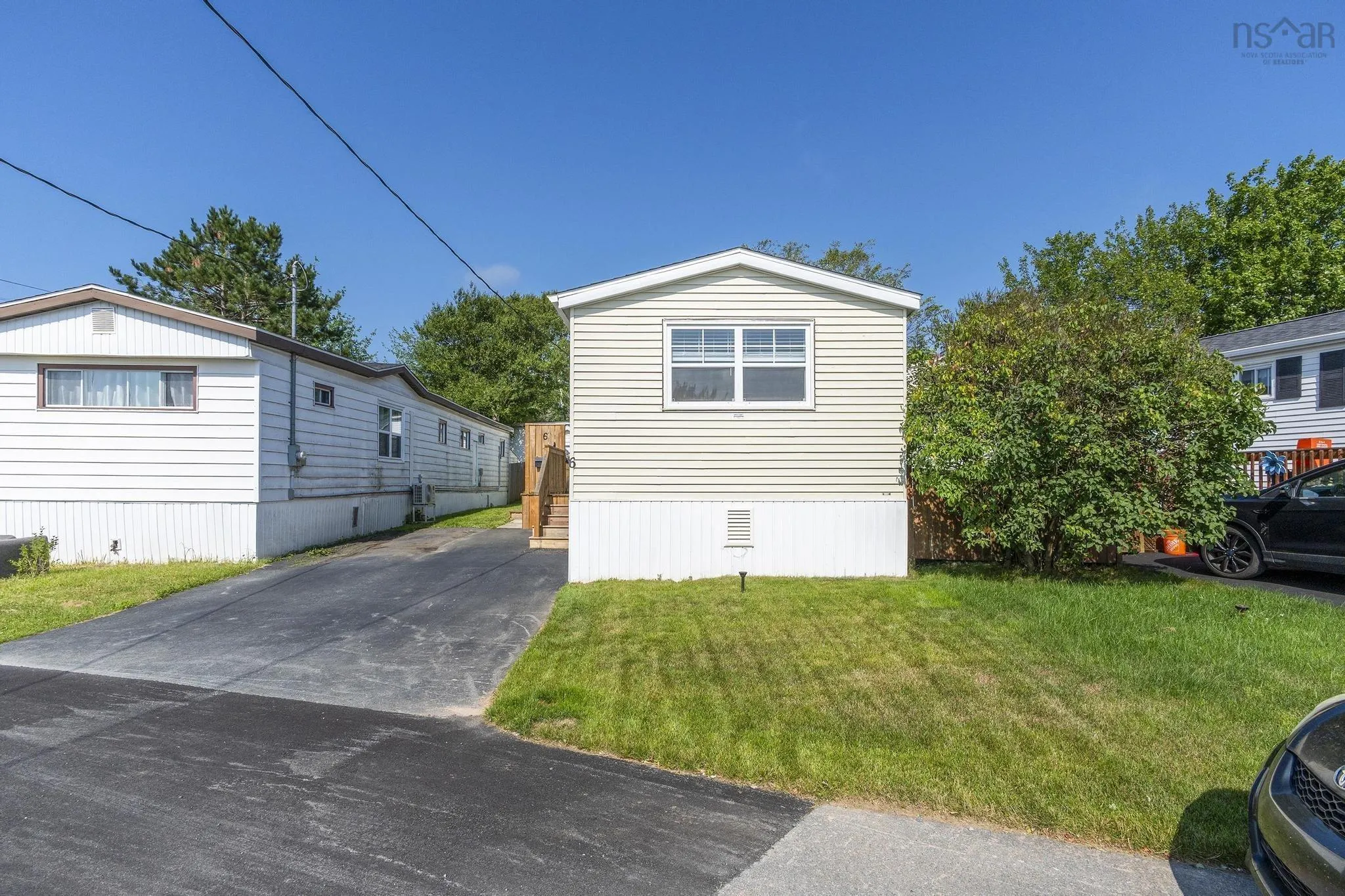 6 Lacomb Drive, Dartmouth, NS B2Y 2A2, 2 Bedrooms Bedrooms, ,1 BathroomBathrooms,Residential,For Sale,Lacomb,202518909
