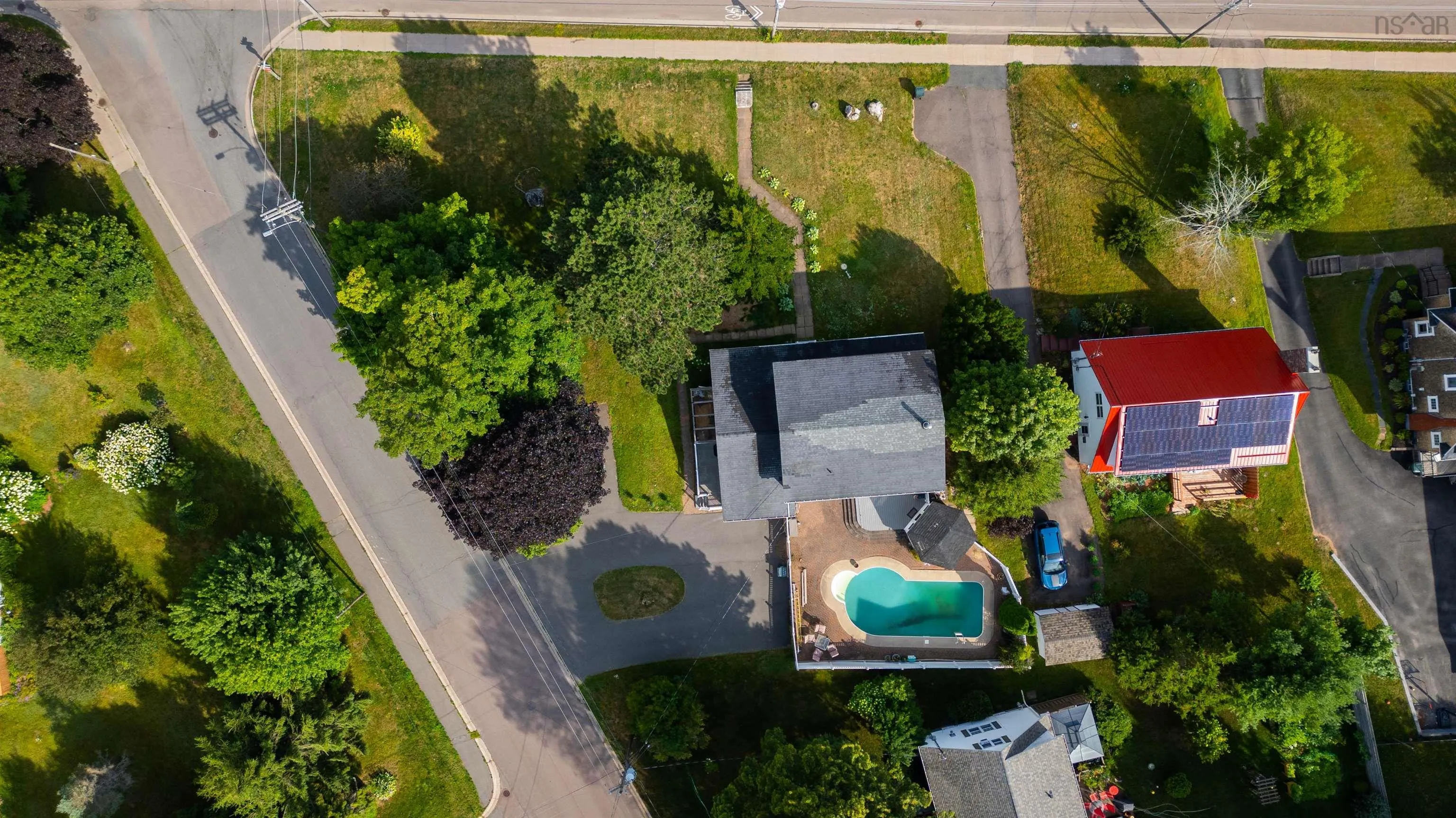 193a Victoria Street E, Amherst, NS B4H 1Y8, 4 Bedrooms Bedrooms, ,3 BathroomsBathrooms,Residential,For Sale,Victoria,202520091