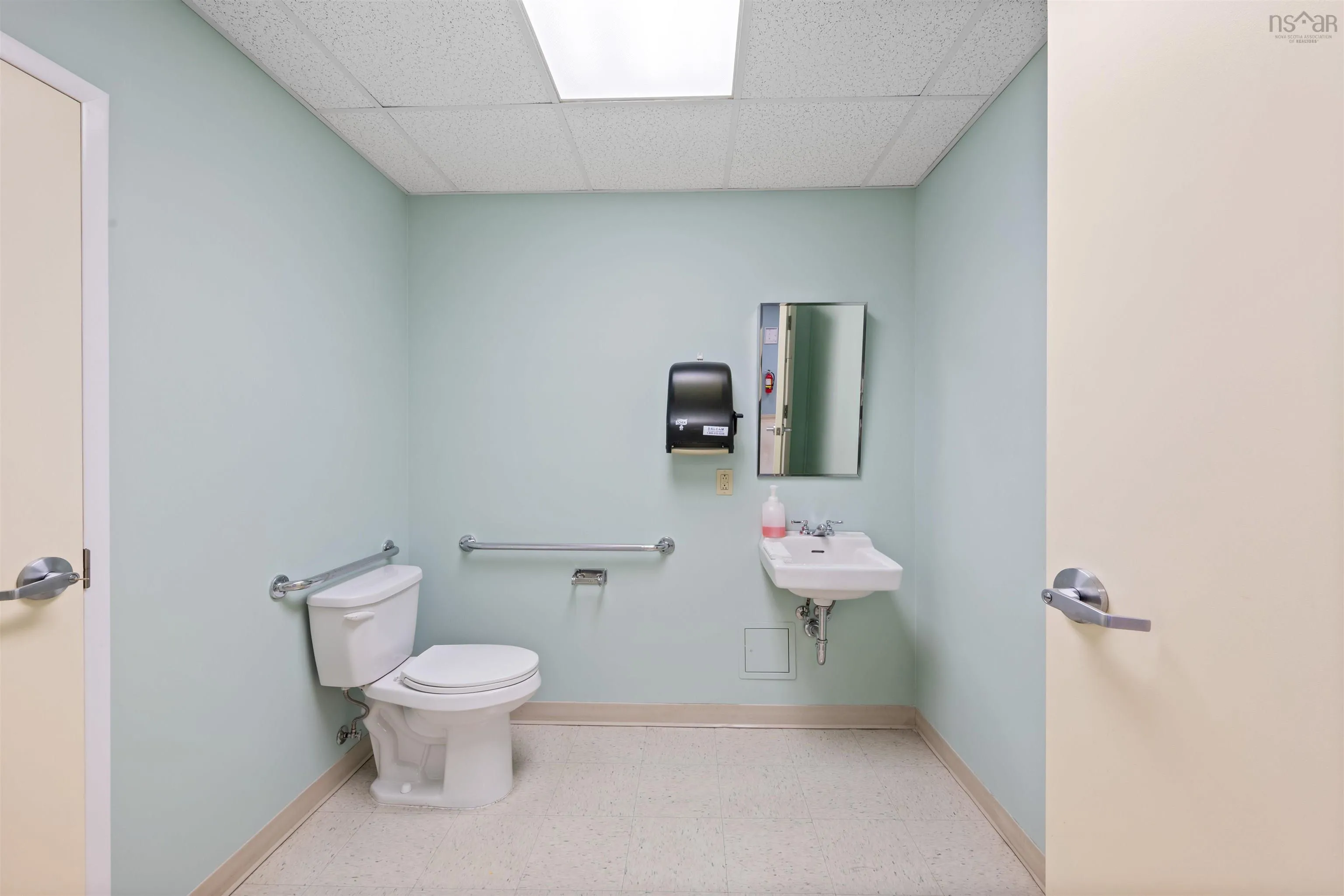 629-5991 Spring Garden Road, Halifax Ns B3h 1y2, ,Commercial Sale,For Sale,Spring Garden,202427256