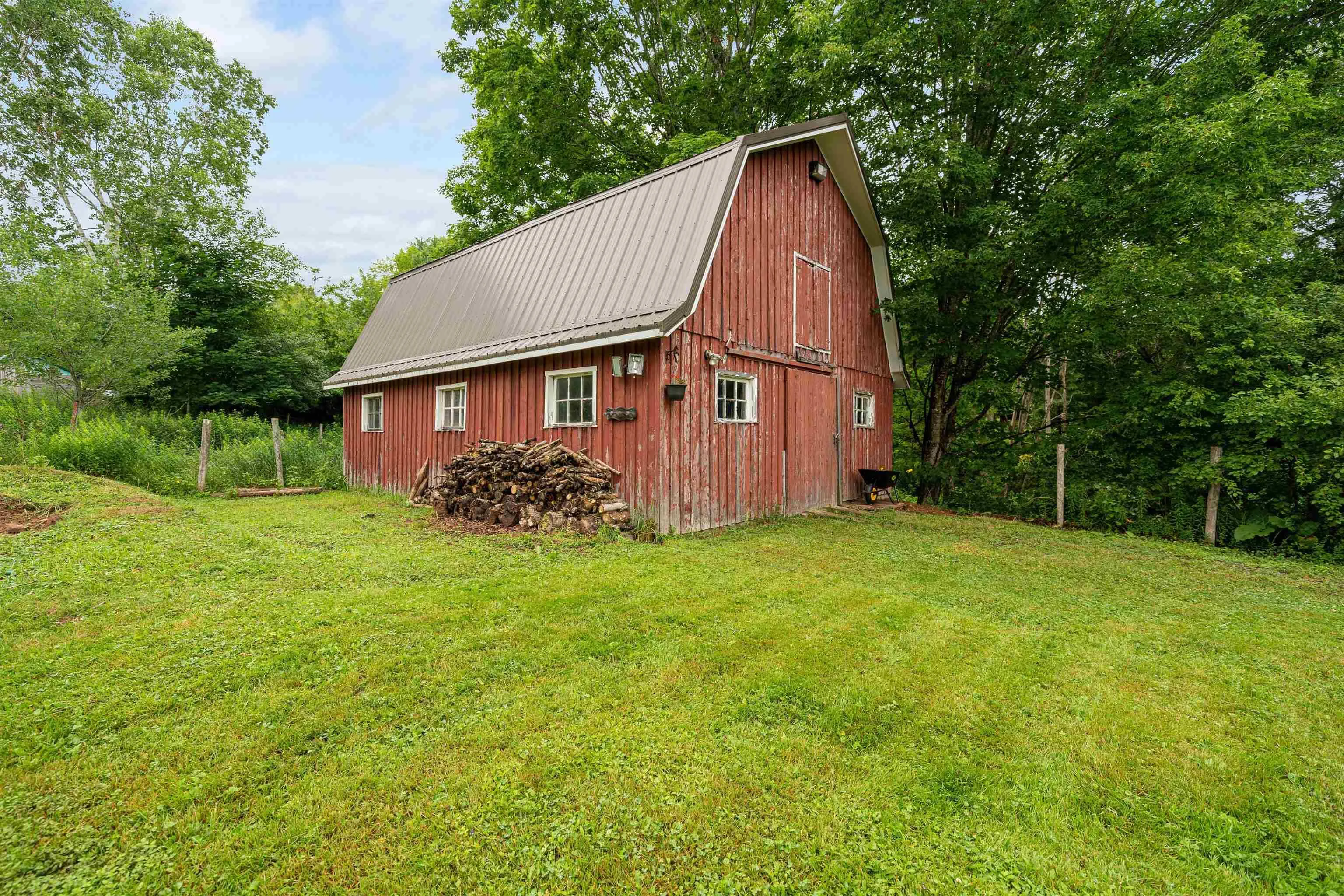 83 East Mountain Road, East Mountain, NS B6L 2E3, 2 Bedrooms Bedrooms, ,1 BathroomBathrooms,Residential,For Sale,East Mountain,202520749