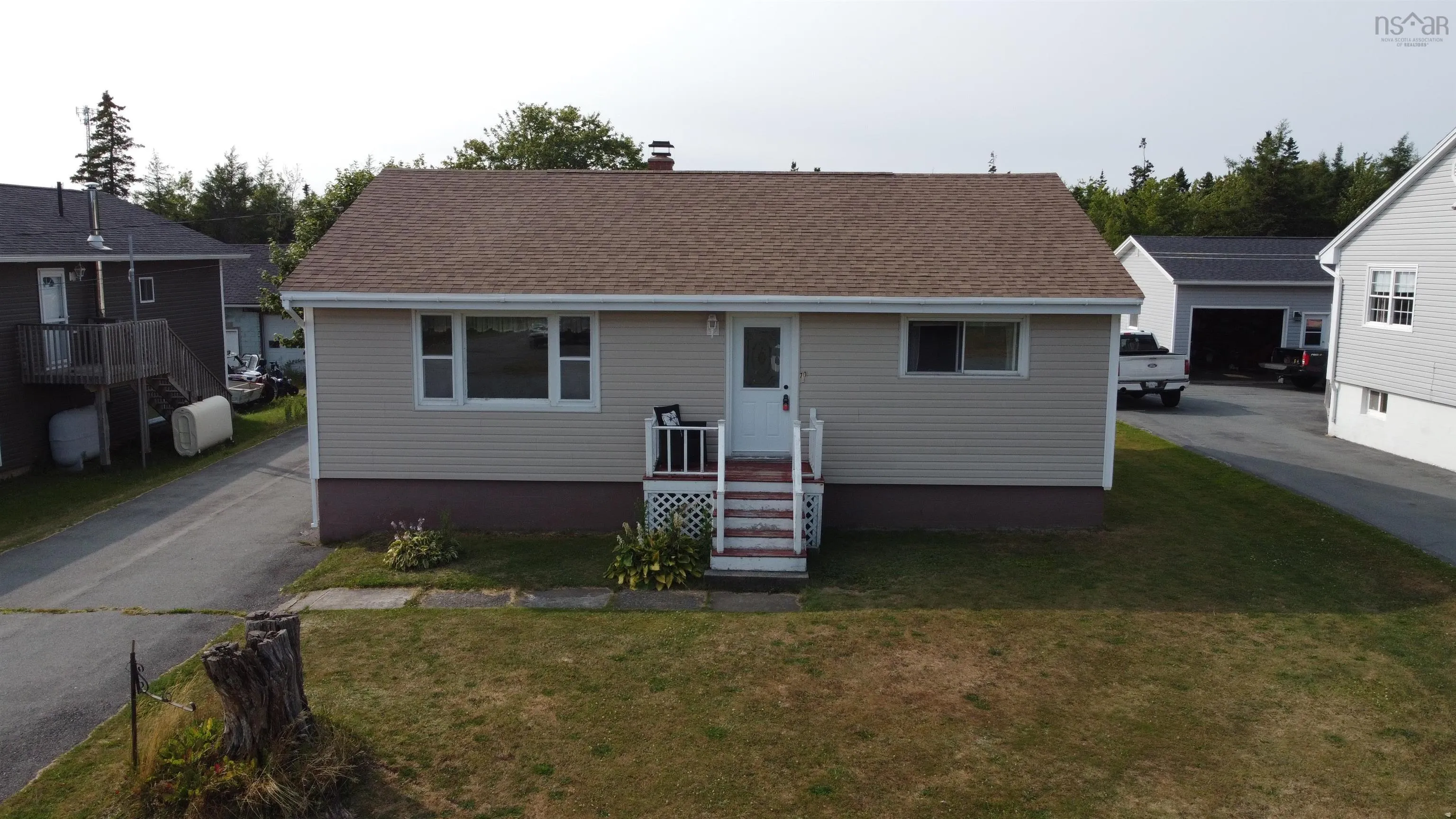 70 Hornes Road, Eastern Passage, NS B3G 1A4, 3 Bedrooms Bedrooms, ,2 BathroomsBathrooms,Residential,For Sale,Hornes,202520023