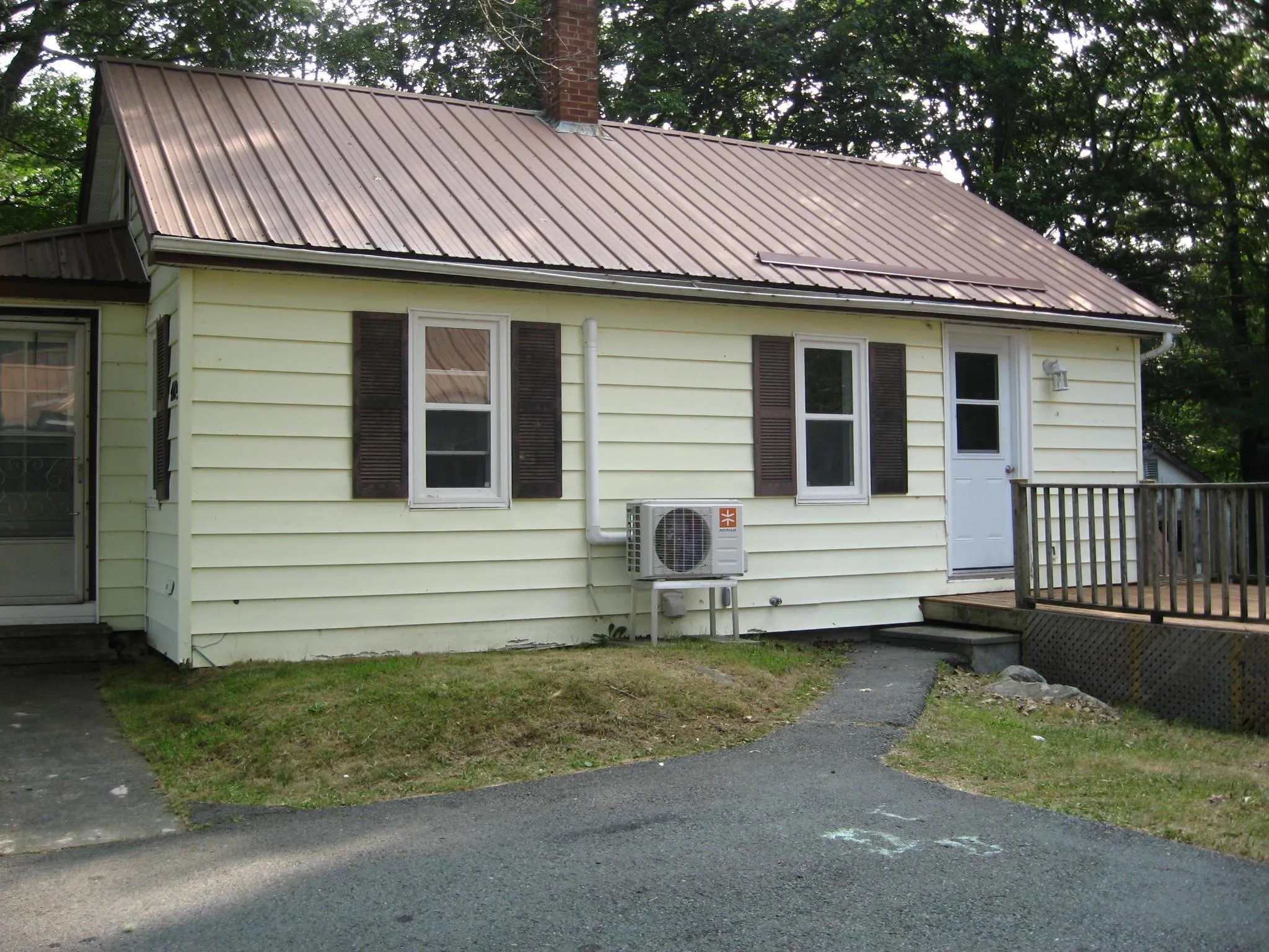4109 Highway 3, Brooklyn, NS B0J 1H0, 2 Bedrooms Bedrooms, ,1 BathroomBathrooms,Residential,For Sale,Highway 3,202520119