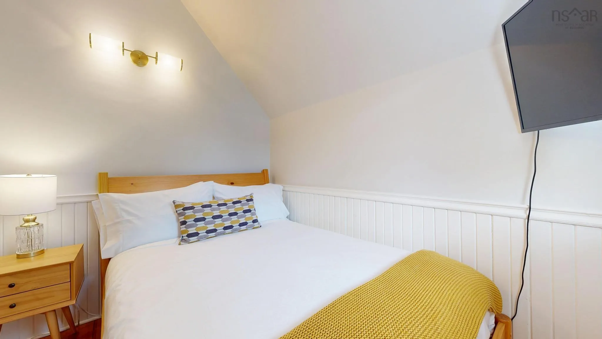 558 Main Street, Mahone Bay, NS B0J 2E0, 5 Bedrooms Bedrooms, ,5 BathroomsBathrooms,Residential,For Sale,Main,202512873