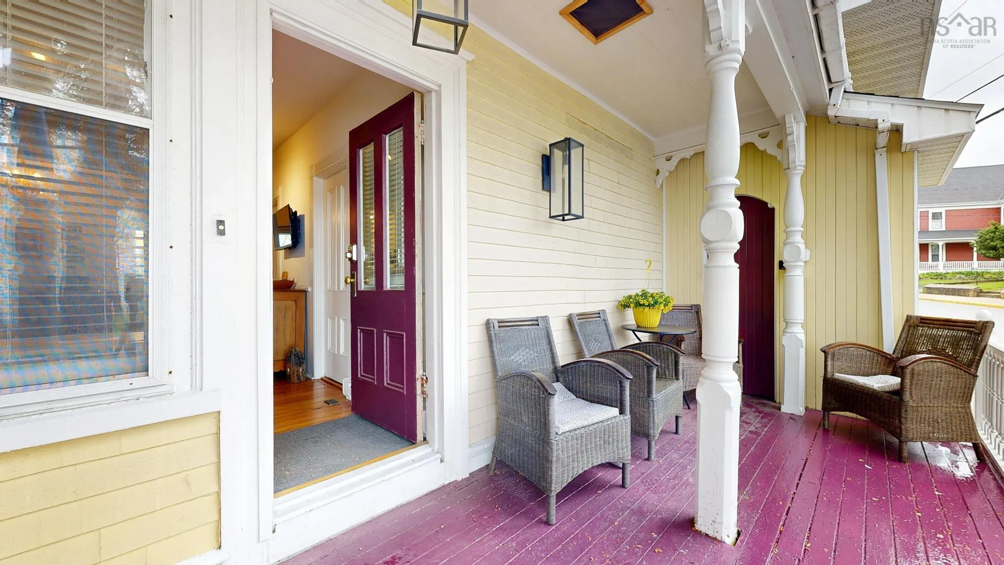 558 Main Street, Mahone Bay, NS B0J 2E0, 5 Bedrooms Bedrooms, ,5 BathroomsBathrooms,Residential,For Sale,Main,202512873
