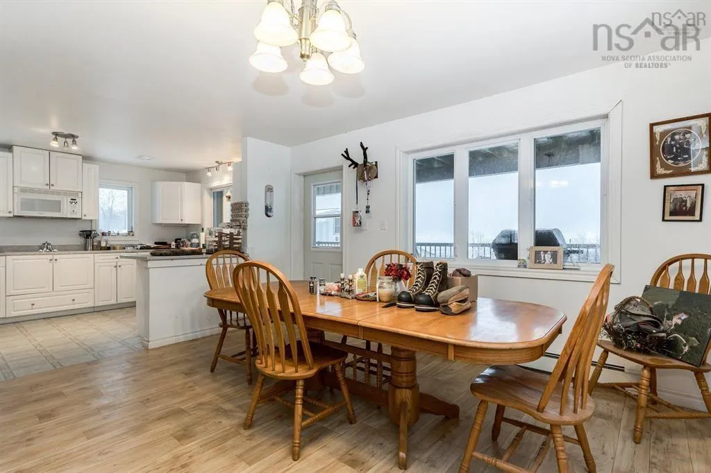 894 Morden Road, Weltons Corner, NS B0P 1C0, 5 Bedrooms Bedrooms, ,3 BathroomsBathrooms,Residential,For Sale,Morden,202524921