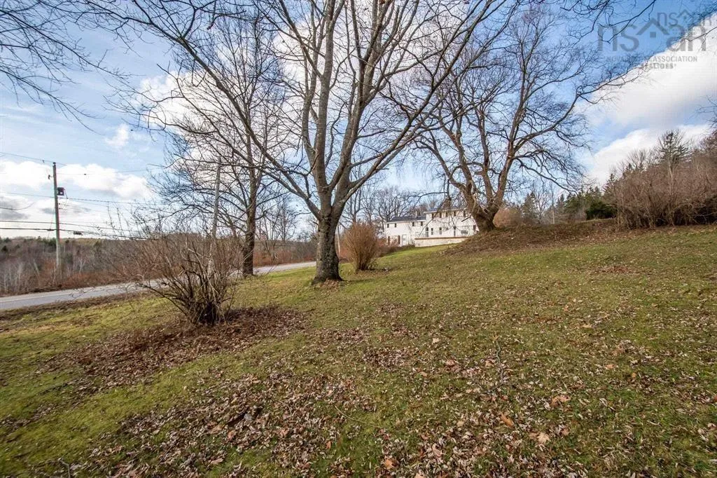 894 Morden Road, Weltons Corner, NS B0P 1C0, 5 Bedrooms Bedrooms, ,3 BathroomsBathrooms,Residential,For Sale,Morden,202524921