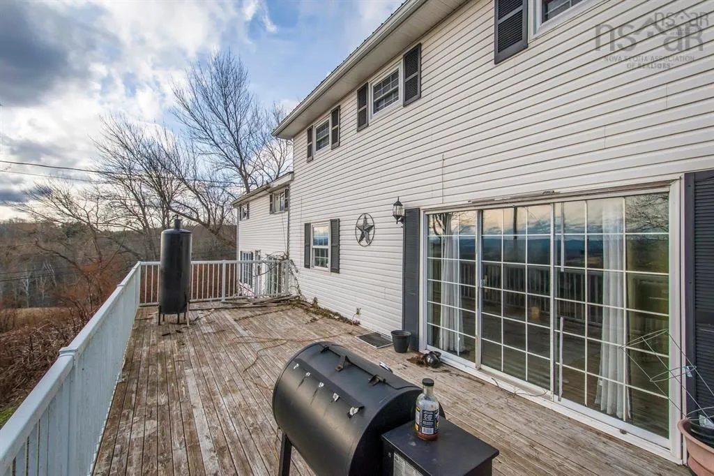 894 Morden Road, Weltons Corner, NS B0P 1C0, 5 Bedrooms Bedrooms, ,3 BathroomsBathrooms,Residential,For Sale,Morden,202524921