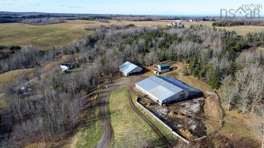 894 Morden Road, Weltons Corner, NS B0P 1C0, 5 Bedrooms Bedrooms, ,3 BathroomsBathrooms,Residential,For Sale,Morden,202524921