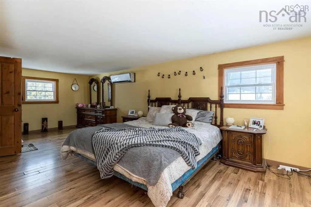 894 Morden Road, Weltons Corner, NS B0P 1C0, 5 Bedrooms Bedrooms, ,3 BathroomsBathrooms,Residential,For Sale,Morden,202524921