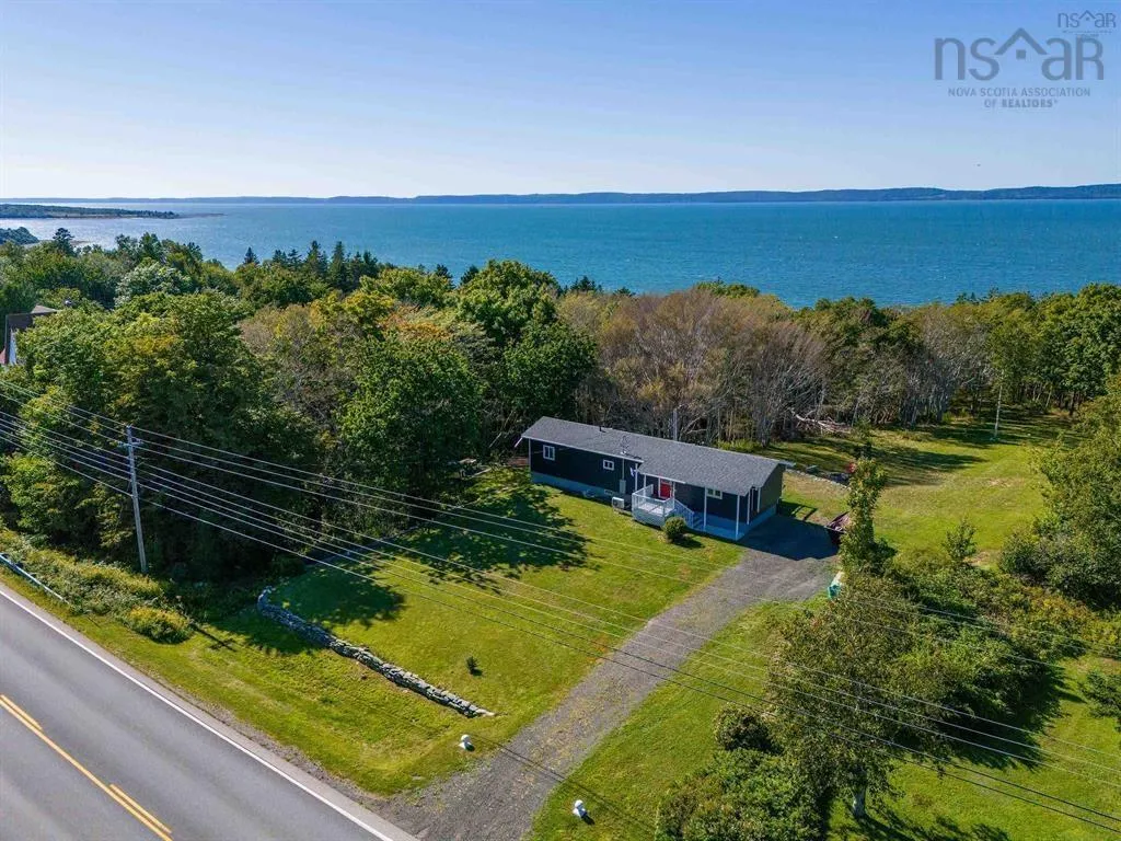 7093 Highway 101, Plympton Ns B0w 2r0, 2 Bedrooms Bedrooms, ,1 BathroomBathrooms,Residential,For Sale,Highway 101,202506298
