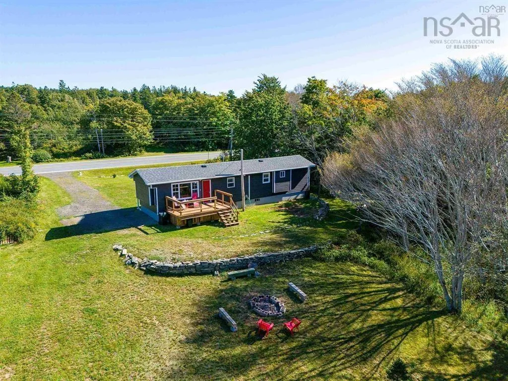7093 Highway 101, Plympton Ns B0w 2r0, 2 Bedrooms Bedrooms, ,1 BathroomBathrooms,Residential,For Sale,Highway 101,202506298