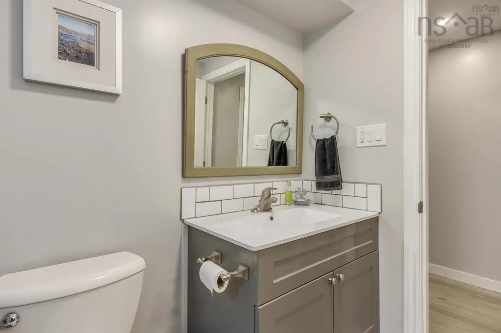 7093 Highway 101, Plympton Ns B0w 2r0, 2 Bedrooms Bedrooms, ,1 BathroomBathrooms,Residential,For Sale,Highway 101,202506298