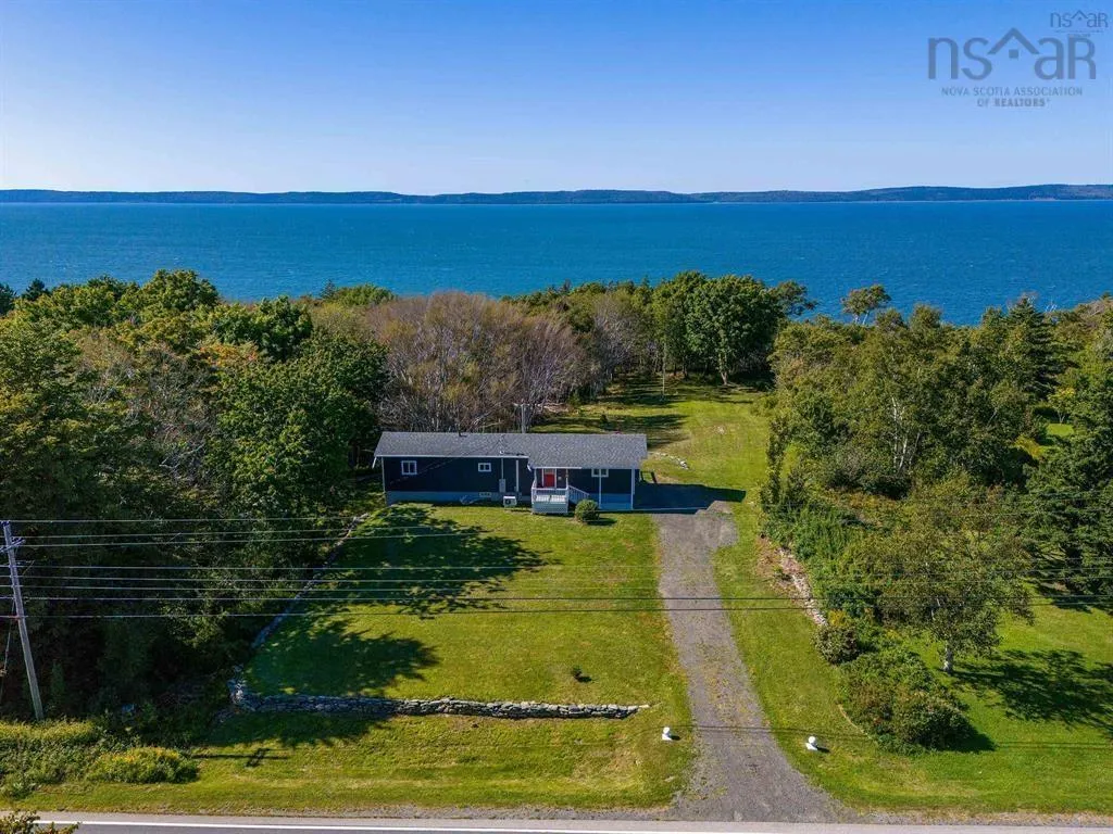 7093 Highway 101, Plympton Ns B0w 2r0, 2 Bedrooms Bedrooms, ,1 BathroomBathrooms,Residential,For Sale,Highway 101,202506298