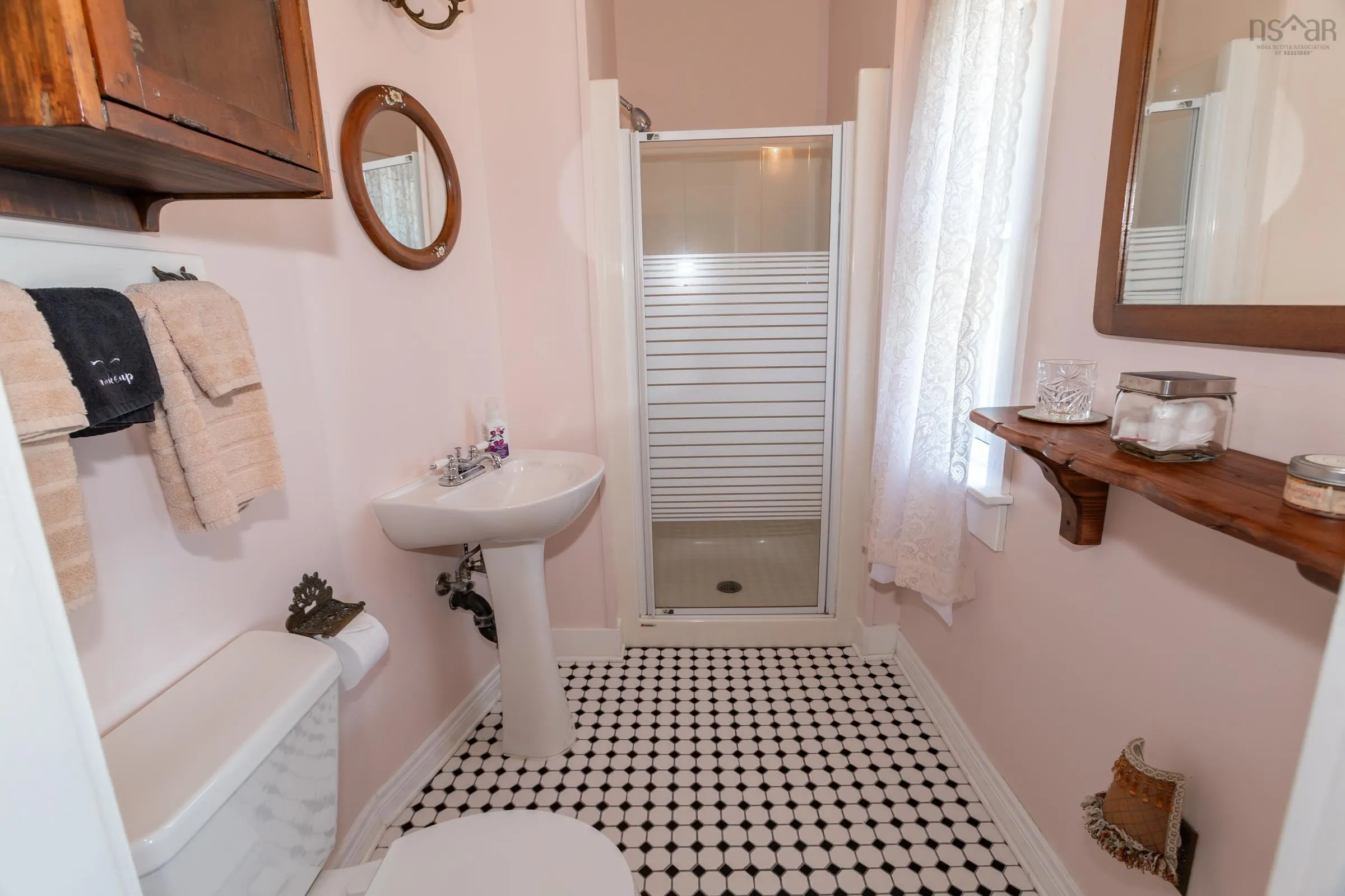 5287 Granville Road, Granville Ferry, NS B0S 1K0, 4 Bedrooms Bedrooms, ,5 BathroomsBathrooms,Residential,For Sale,Granville,202512799