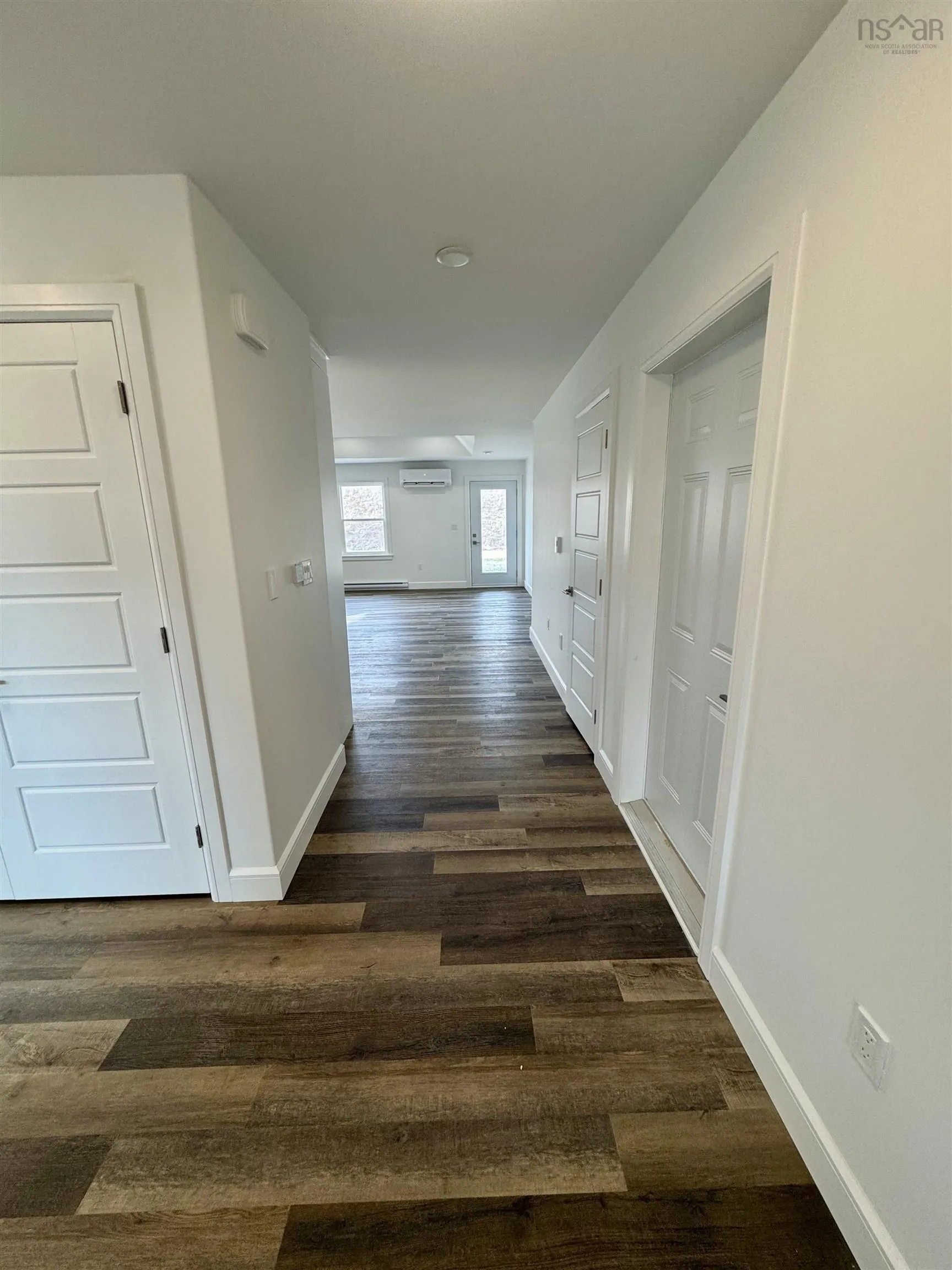 10 Elizabeth Avenue, Garlands Crossing, NS B0N 2T0, 2 Bedrooms Bedrooms, ,2 BathroomsBathrooms,Residential,For Sale,Elizabeth,202522118