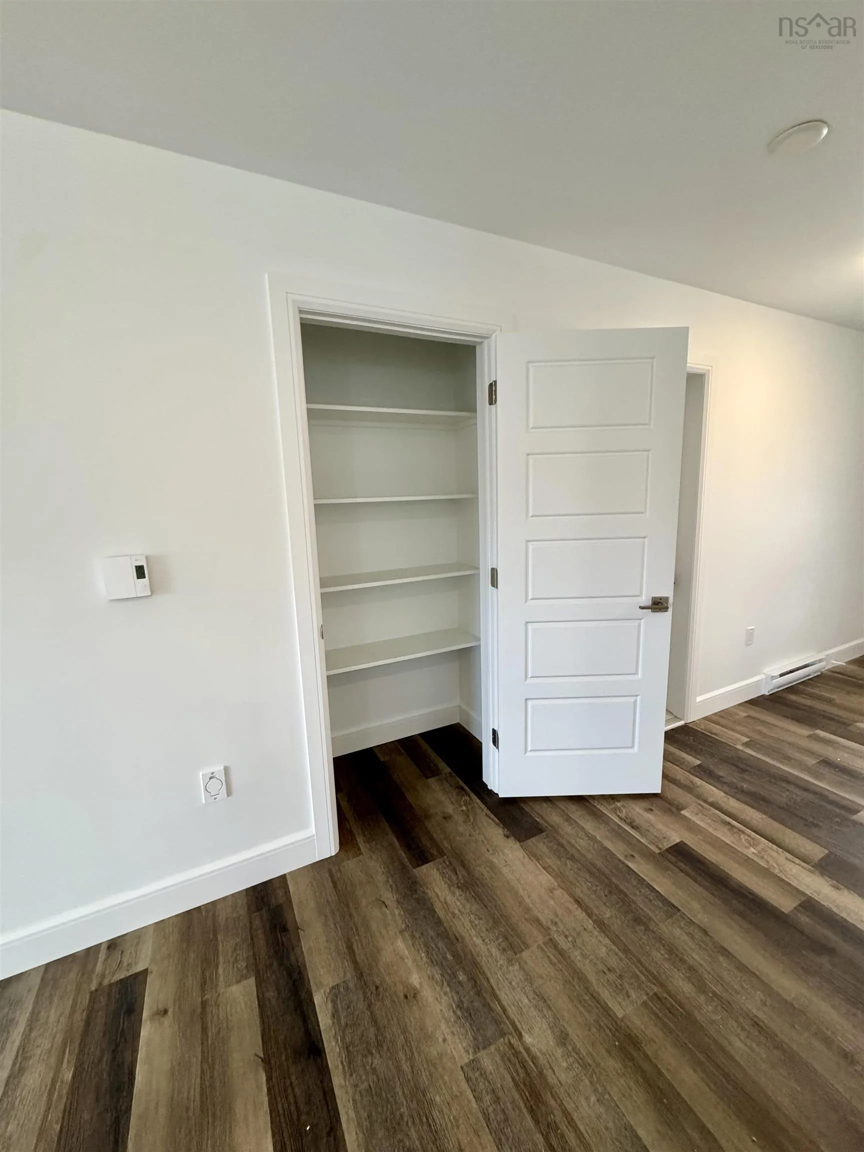 10 Elizabeth Avenue, Garlands Crossing, NS B0N 2T0, 2 Bedrooms Bedrooms, ,2 BathroomsBathrooms,Residential,For Sale,Elizabeth,202522118