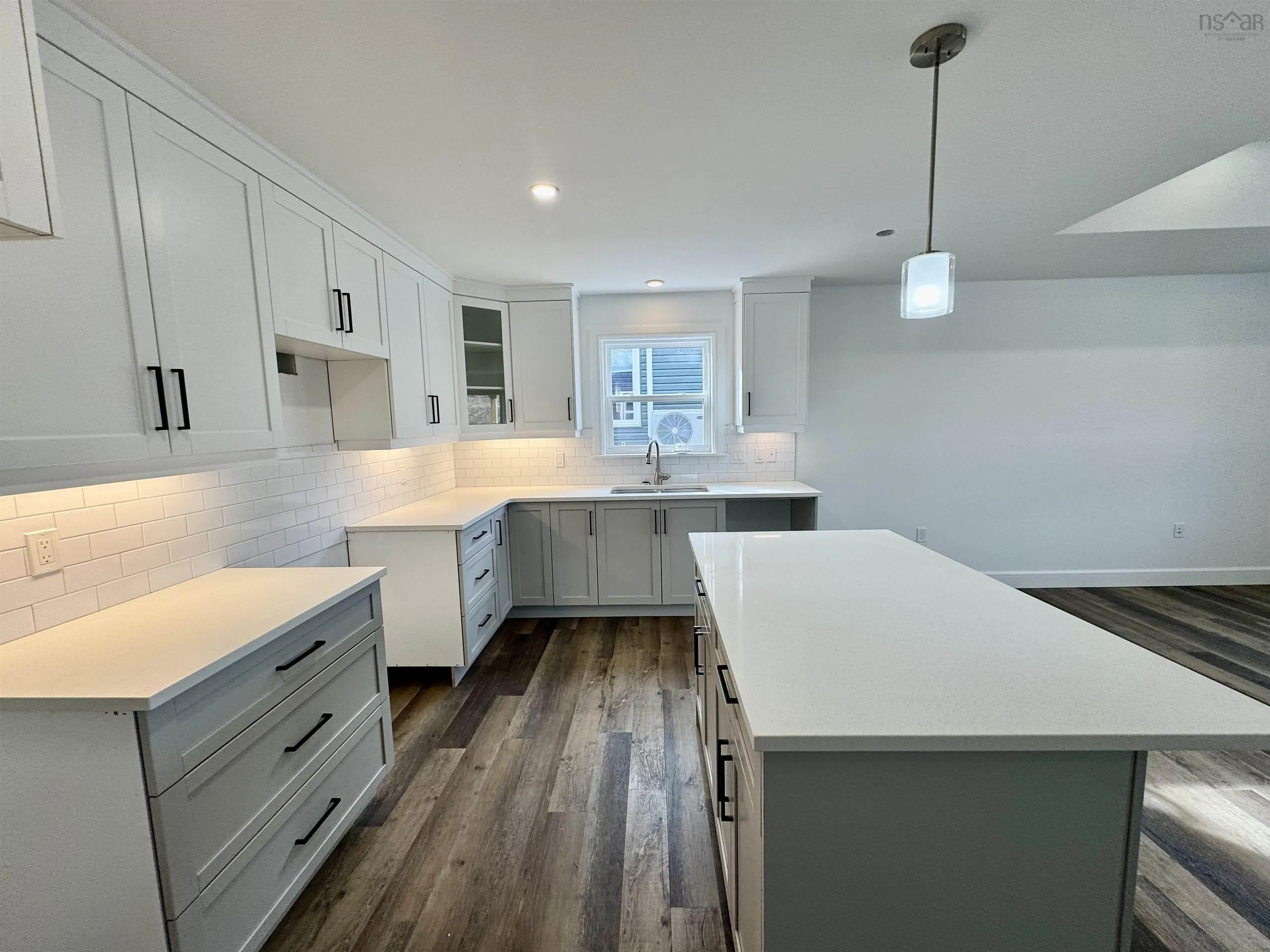 10 Elizabeth Avenue, Garlands Crossing, NS B0N 2T0, 2 Bedrooms Bedrooms, ,2 BathroomsBathrooms,Residential,For Sale,Elizabeth,202522118