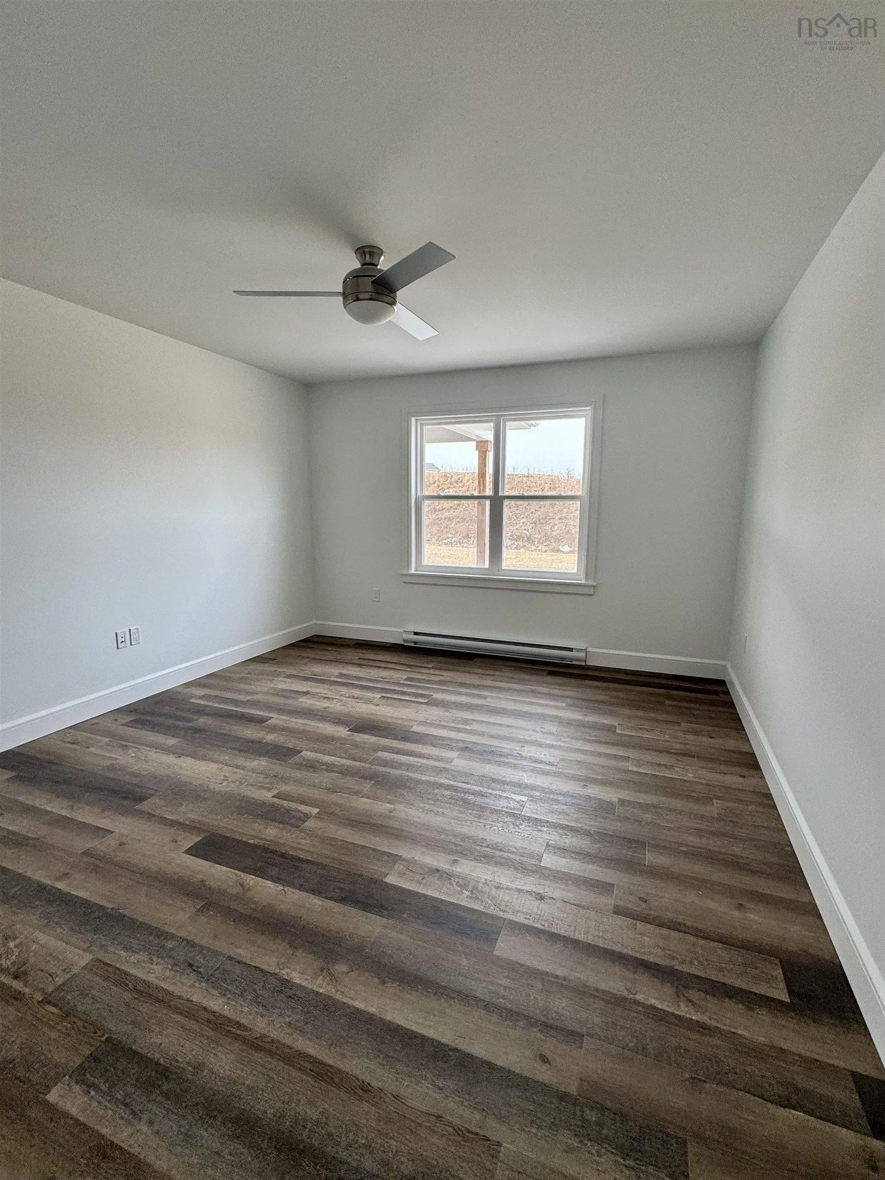 10 Elizabeth Avenue, Garlands Crossing, NS B0N 2T0, 2 Bedrooms Bedrooms, ,2 BathroomsBathrooms,Residential,For Sale,Elizabeth,202522118