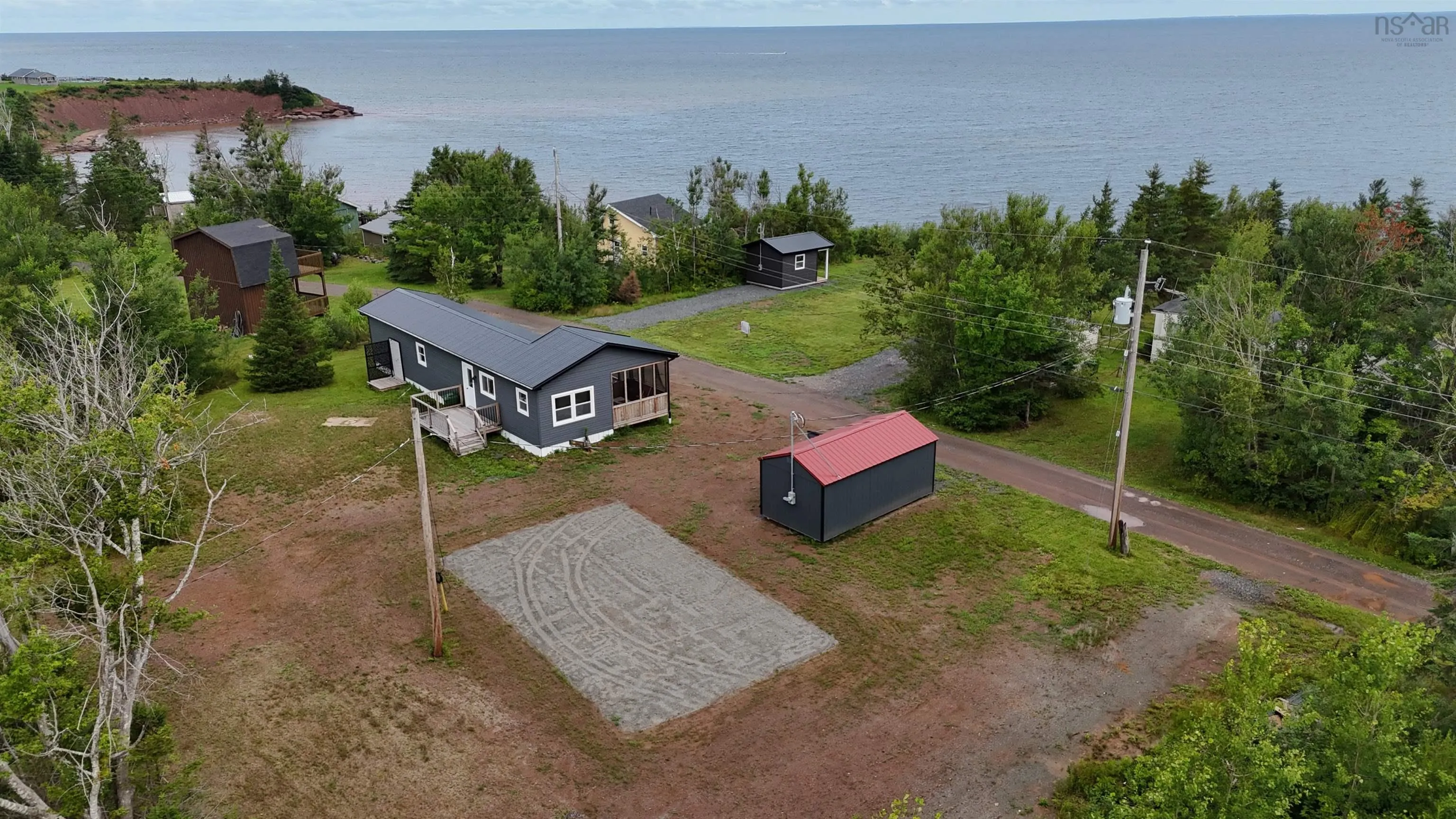 124 & 115 Red Cliff Drive, Seafoam, NS B0K 1N0, 3 Bedrooms Bedrooms, ,1 BathroomBathrooms,Residential,For Sale,Red Cliff,202523032