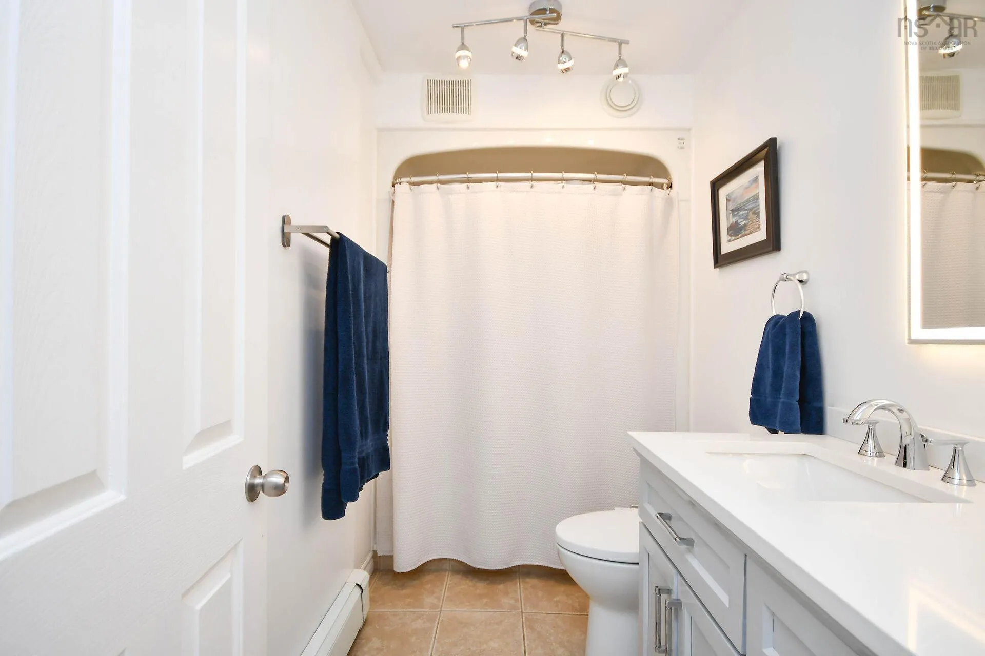 1178 Highway 1, Lakelands, NS B0N 1Z0, 3 Bedrooms Bedrooms, ,2 BathroomsBathrooms,Residential,For Sale,Highway 1,202518310