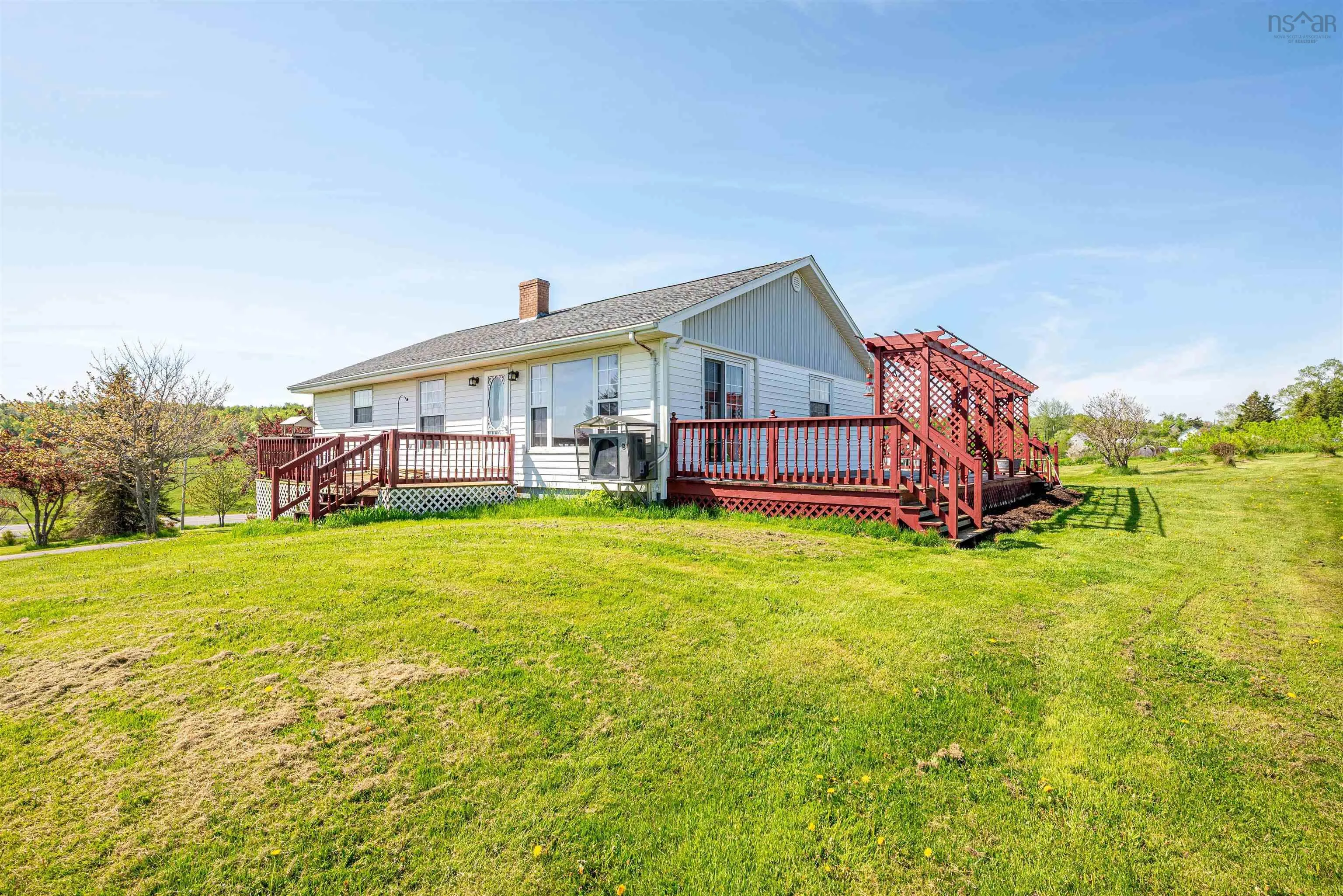 6439 Highway 215, Cheverie, NS B0N 1G0, 3 Bedrooms Bedrooms, ,2 BathroomsBathrooms,Residential,For Sale,Highway 215,202512797