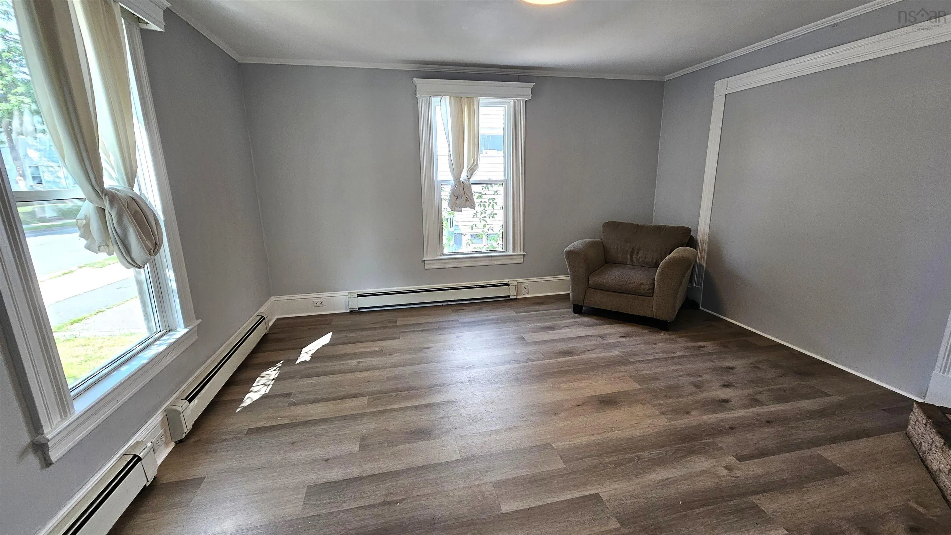 25-27 Victoria Street, Truro, NS B2N 1Y5, 4 Bedrooms Bedrooms, ,2 BathroomsBathrooms,Residential,For Sale,Victoria,202520142