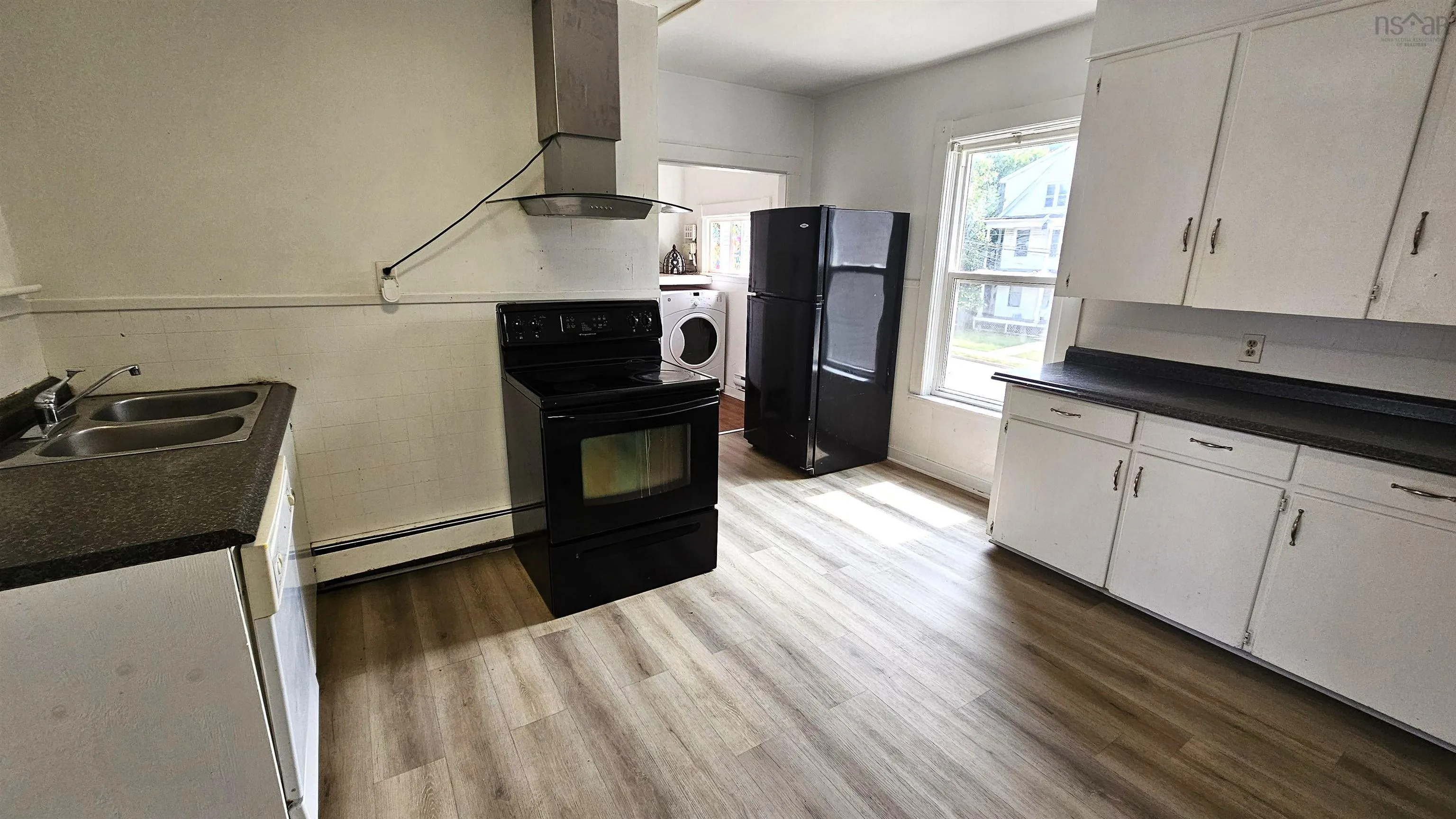 25-27 Victoria Street, Truro, NS B2N 1Y5, 4 Bedrooms Bedrooms, ,2 BathroomsBathrooms,Residential,For Sale,Victoria,202520142