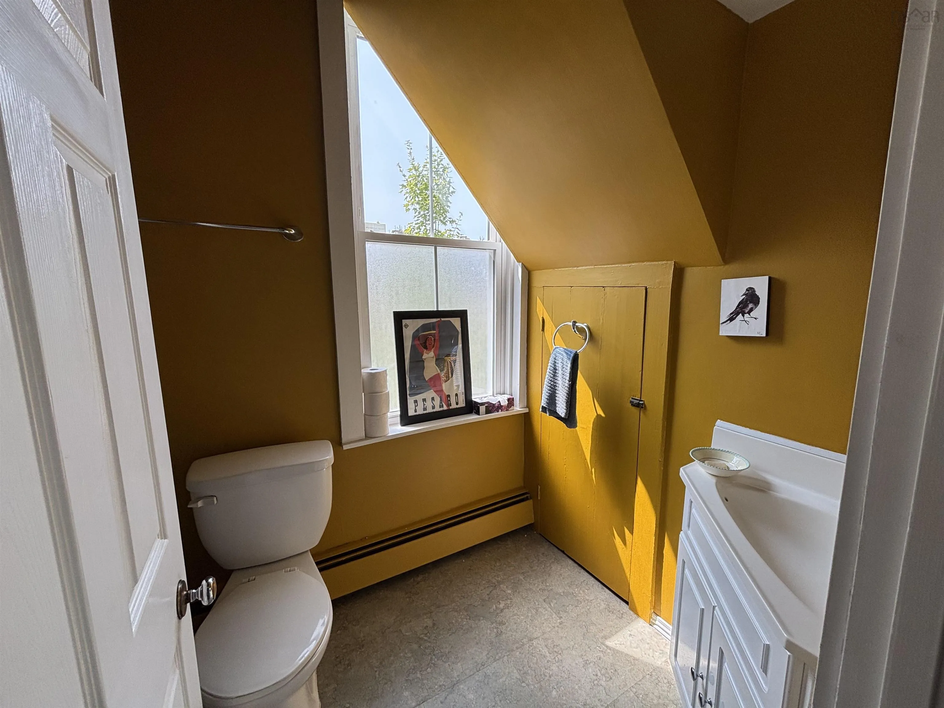 7752 Highway 14, Brooklyn, NS B0N 2A0, 5 Bedrooms Bedrooms, ,2 BathroomsBathrooms,Residential,For Sale,Highway 14,202520318