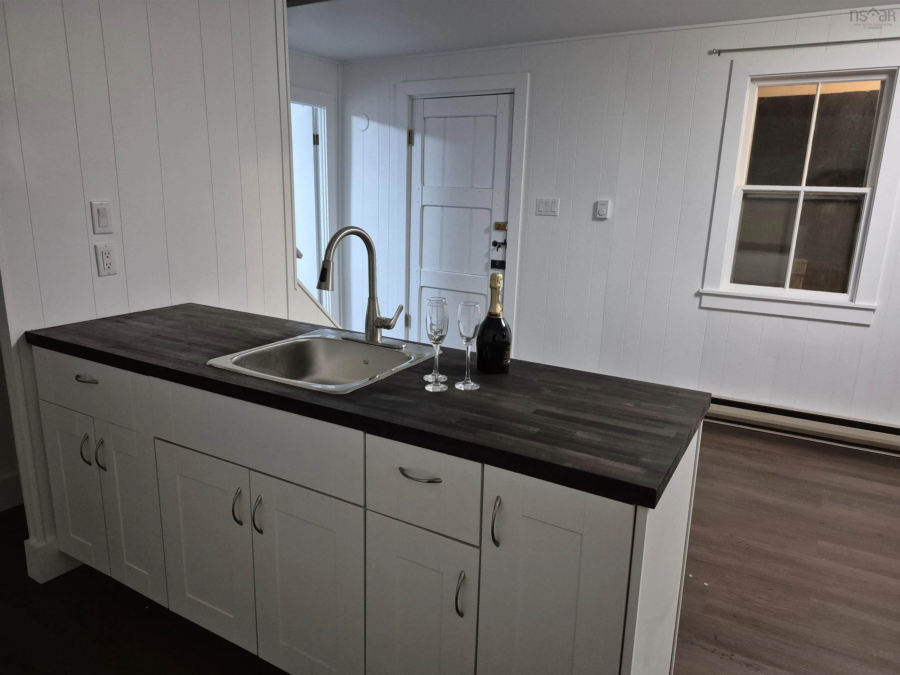 7752 Highway 14, Brooklyn, NS B0N 2A0, 5 Bedrooms Bedrooms, ,2 BathroomsBathrooms,Residential,For Sale,Highway 14,202520318