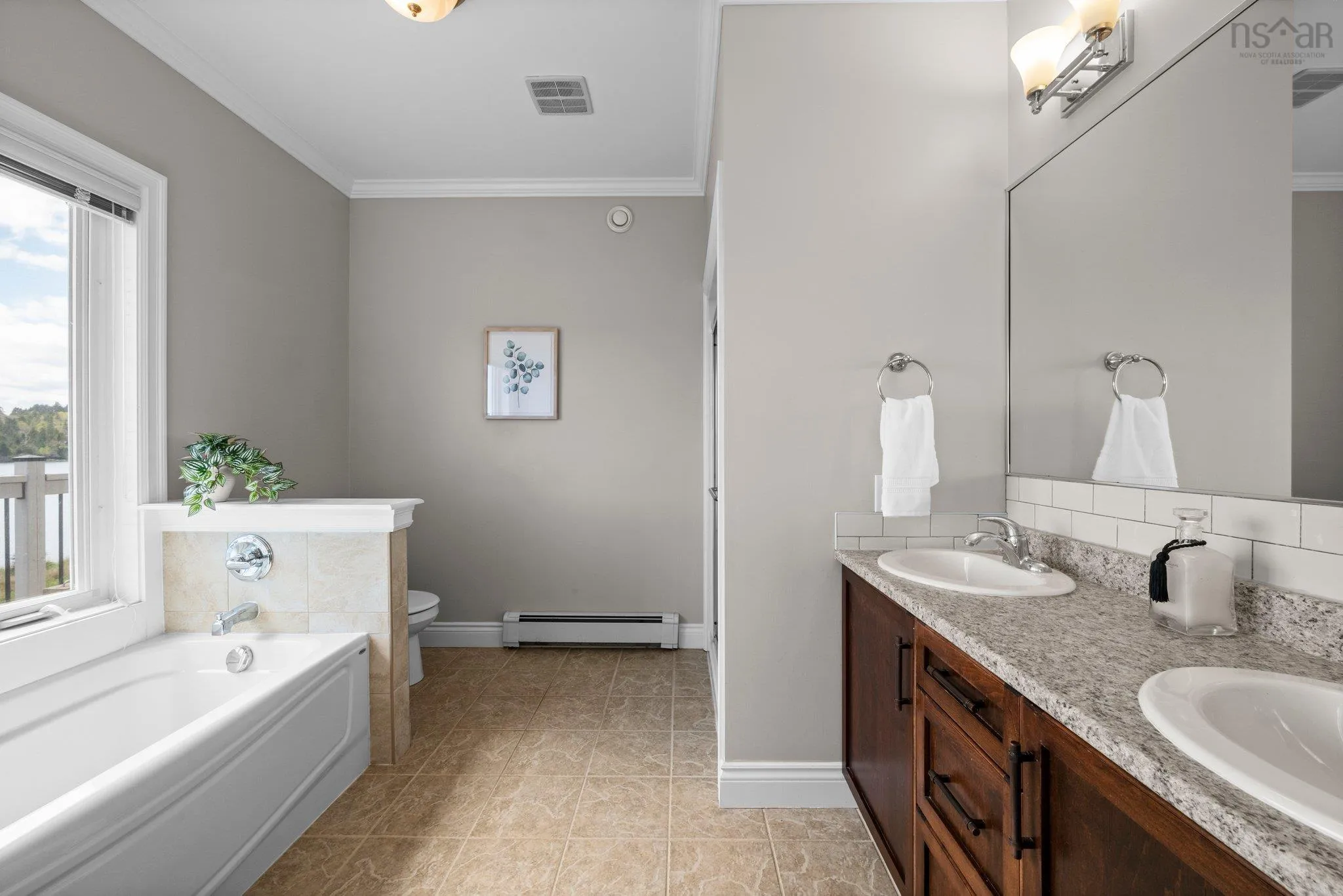 1480 Cow Bay Road, Cow Bay, NS B3G 1L3, 3 Bedrooms Bedrooms, ,3 BathroomsBathrooms,Residential,For Sale,Cow Bay,202512068