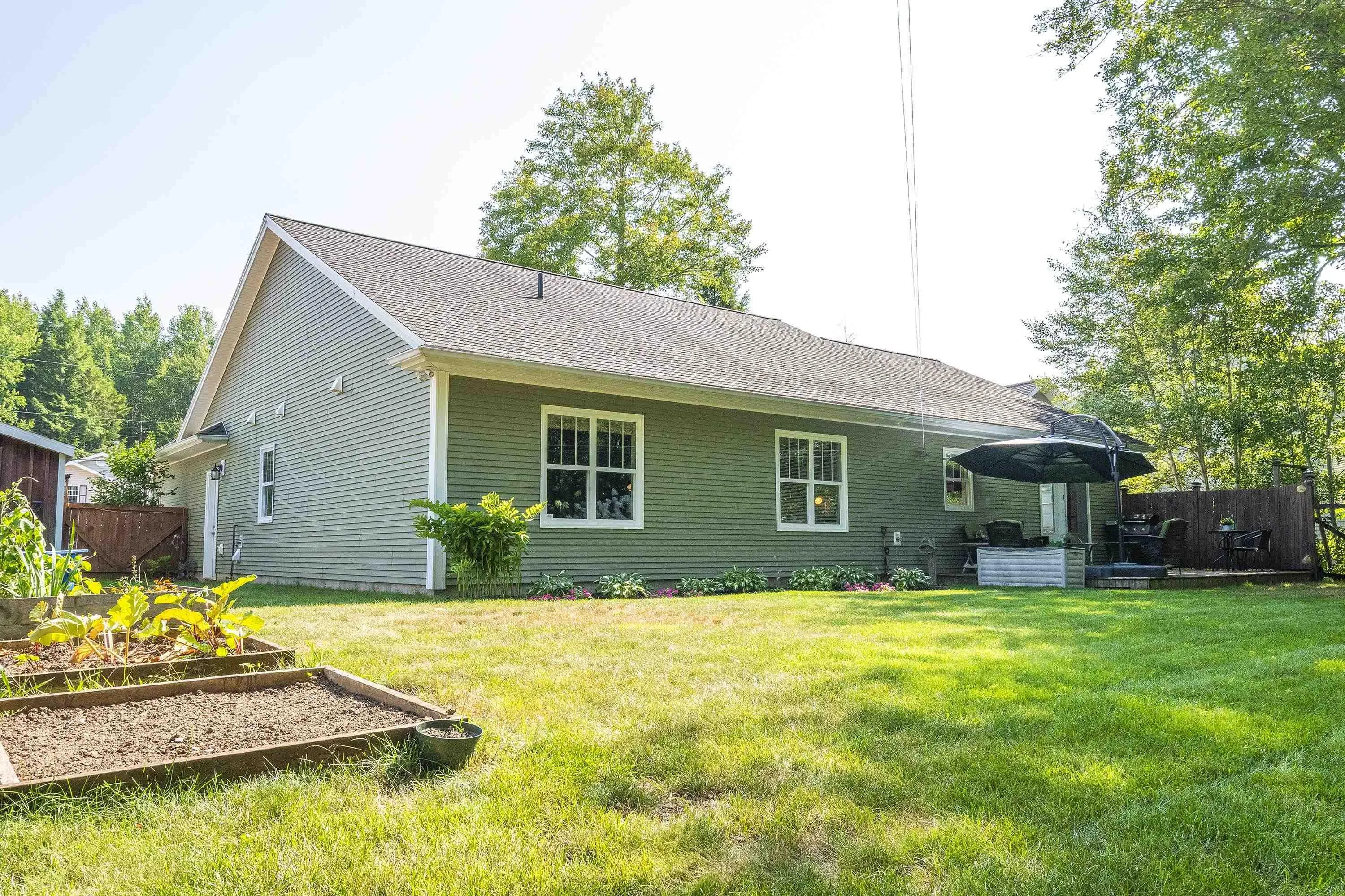 118 Seneca Street, Centreville, NS B0P 1J0, 3 Bedrooms Bedrooms, ,2 BathroomsBathrooms,Residential,For Sale,Seneca,202519431