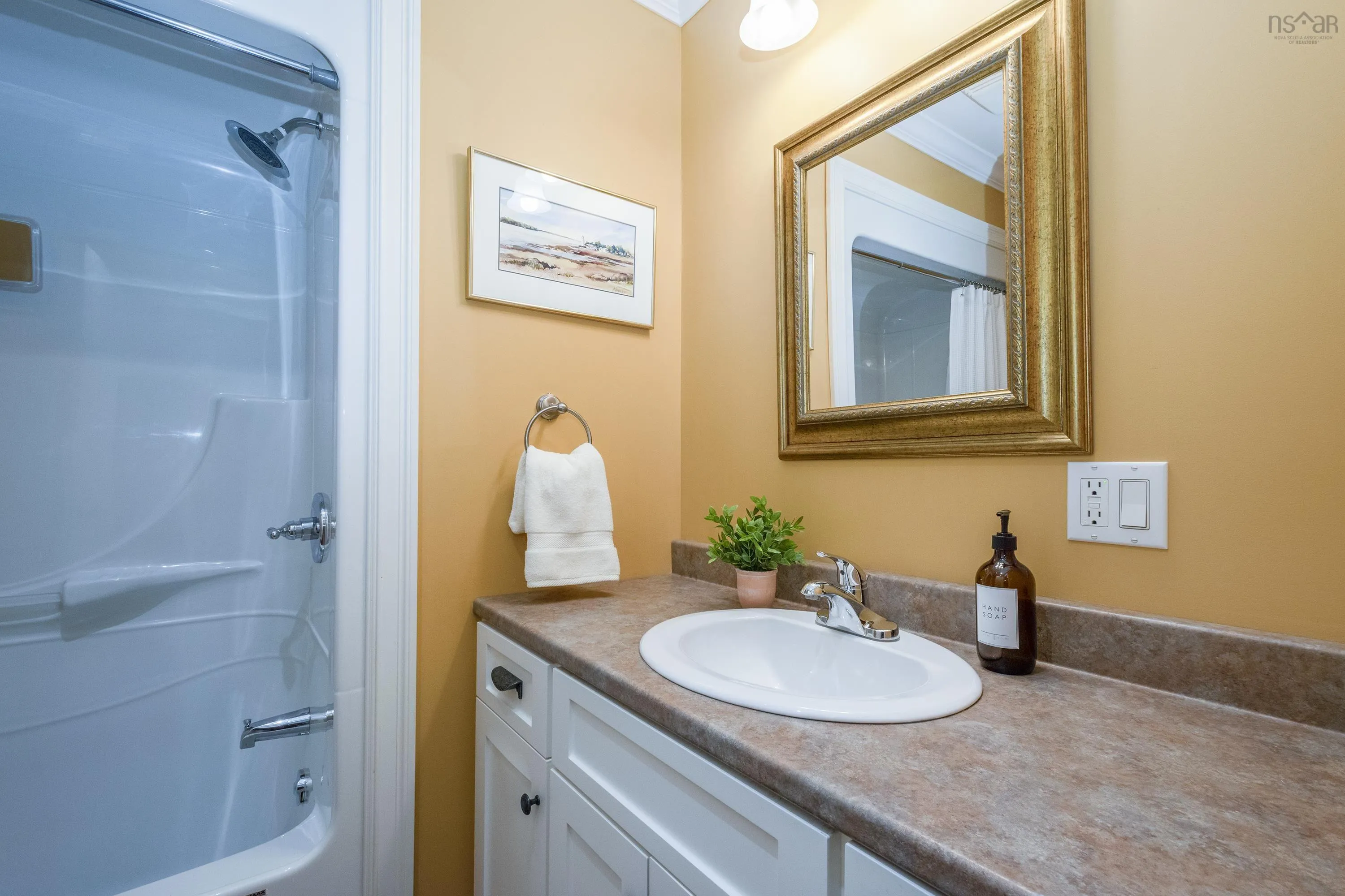 118 Seneca Street, Centreville, NS B0P 1J0, 3 Bedrooms Bedrooms, ,2 BathroomsBathrooms,Residential,For Sale,Seneca,202519431