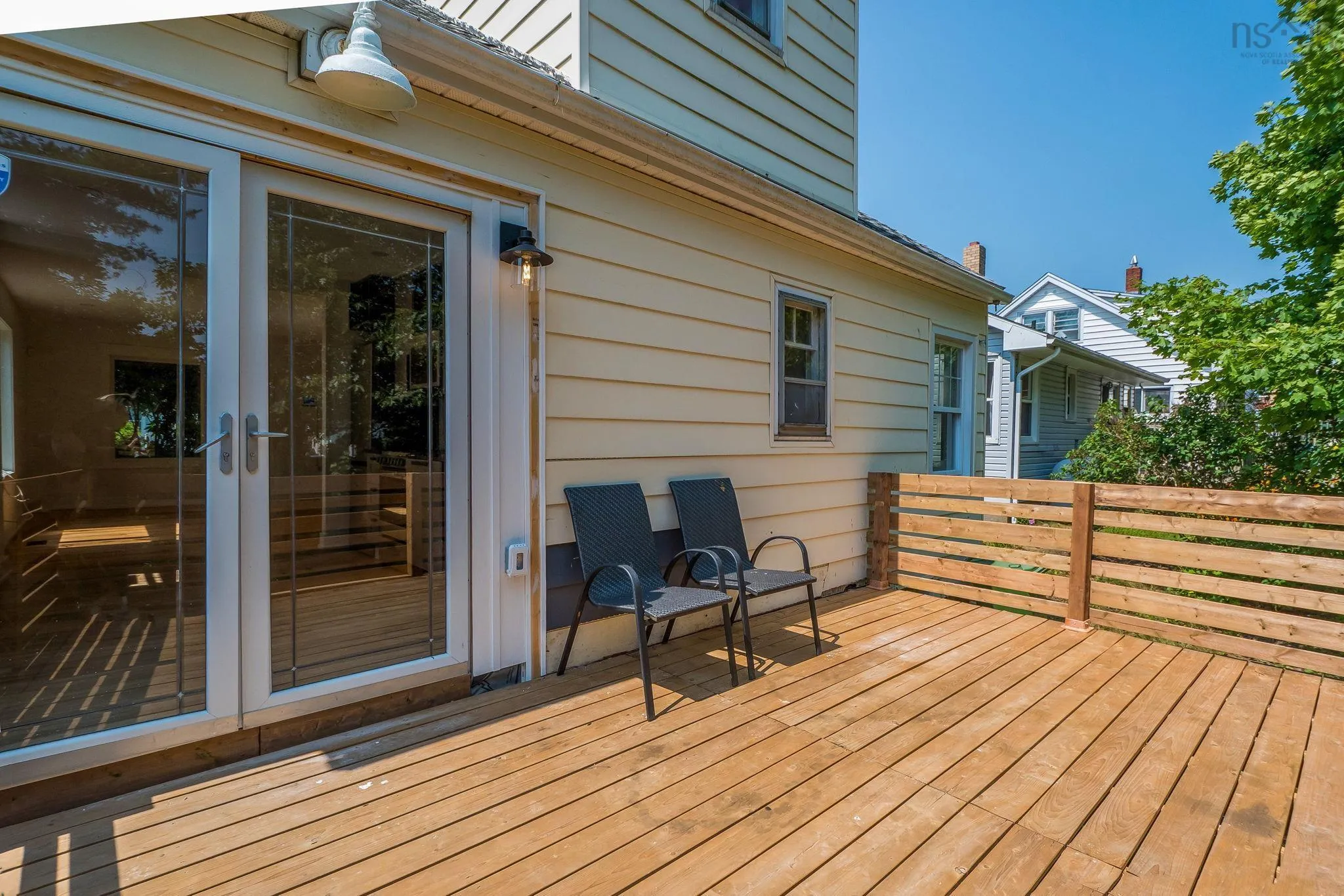 54 Symonds Street, Dartmouth, NS B3A 3L7, 3 Bedrooms Bedrooms, ,2 BathroomsBathrooms,Residential,For Sale,Symonds,202517962