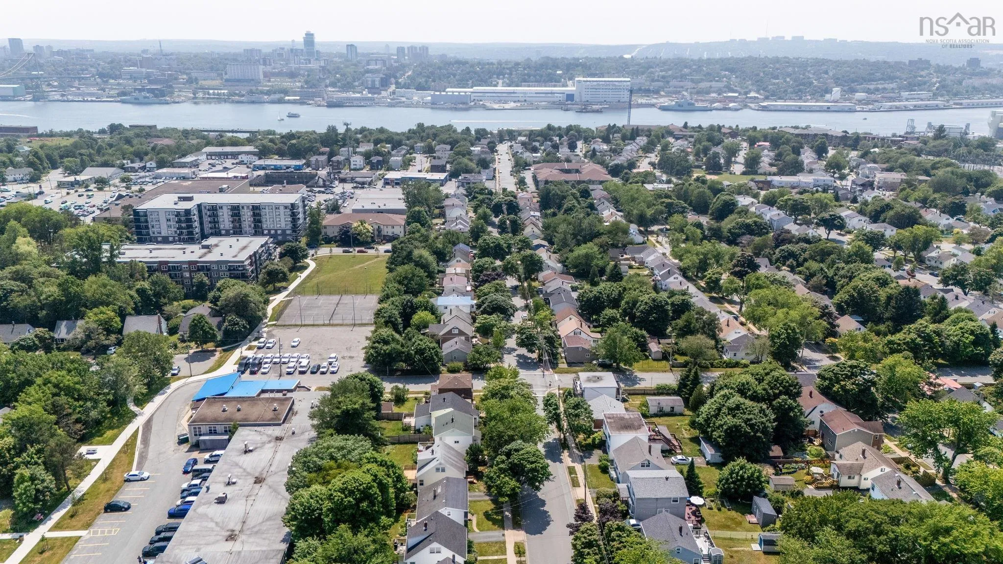 54 Symonds Street, Dartmouth, NS B3A 3L7, 3 Bedrooms Bedrooms, ,2 BathroomsBathrooms,Residential,For Sale,Symonds,202517962