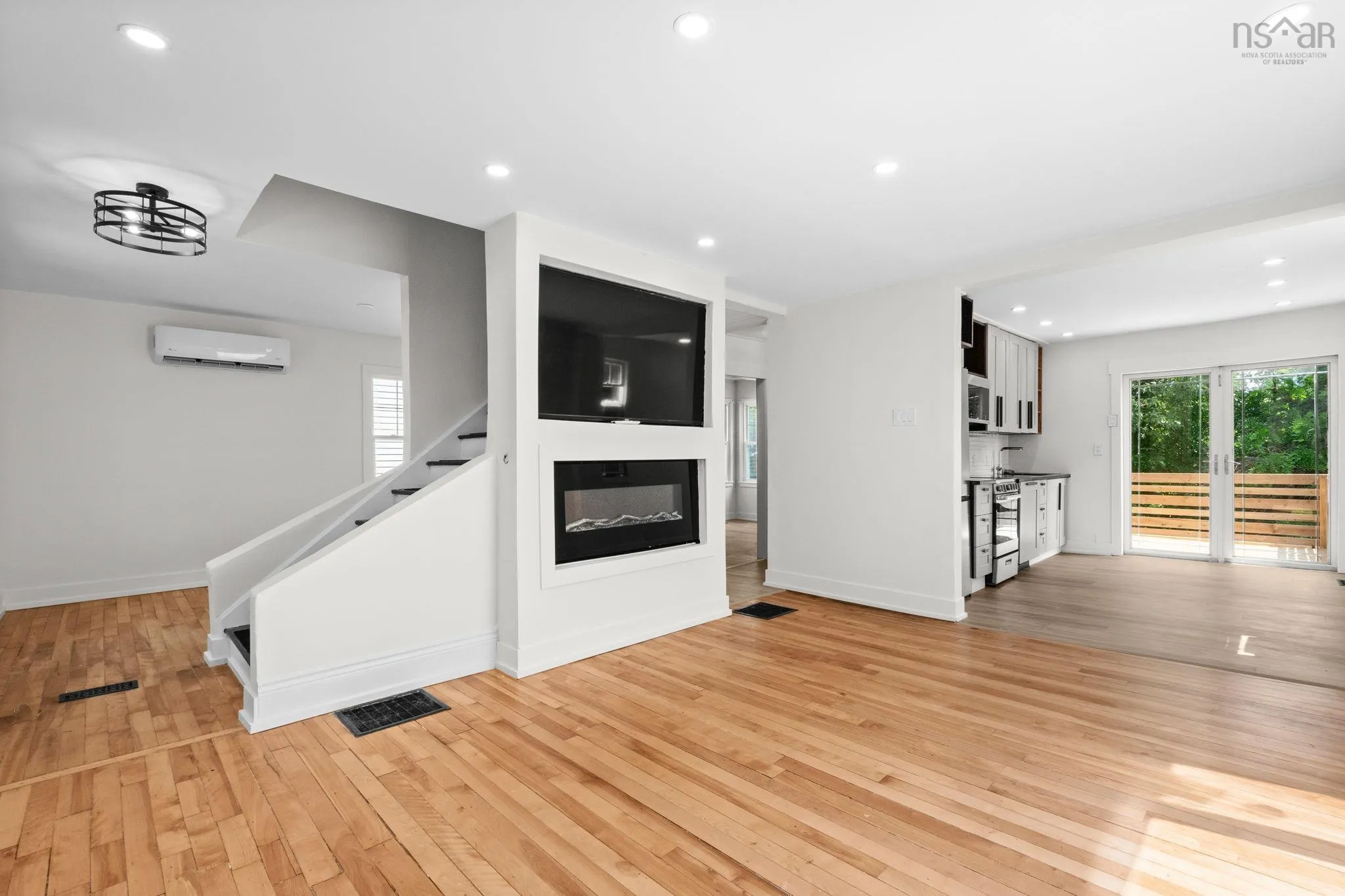54 Symonds Street, Dartmouth, NS B3A 3L7, 3 Bedrooms Bedrooms, ,2 BathroomsBathrooms,Residential,For Sale,Symonds,202517962