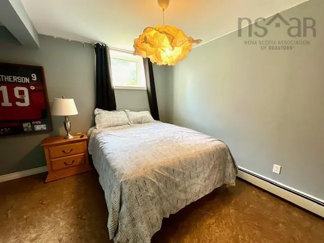 52 Amberwood Crescent, Westmount, NS B1P 2J8, 3 Bedrooms Bedrooms, ,2 BathroomsBathrooms,Residential,For Sale,Amberwood,202520181