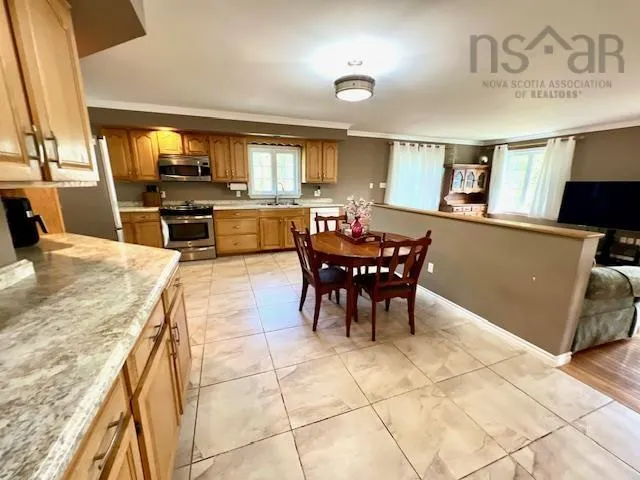 52 Amberwood Crescent, Westmount, NS B1P 2J8, 3 Bedrooms Bedrooms, ,2 BathroomsBathrooms,Residential,For Sale,Amberwood,202520181