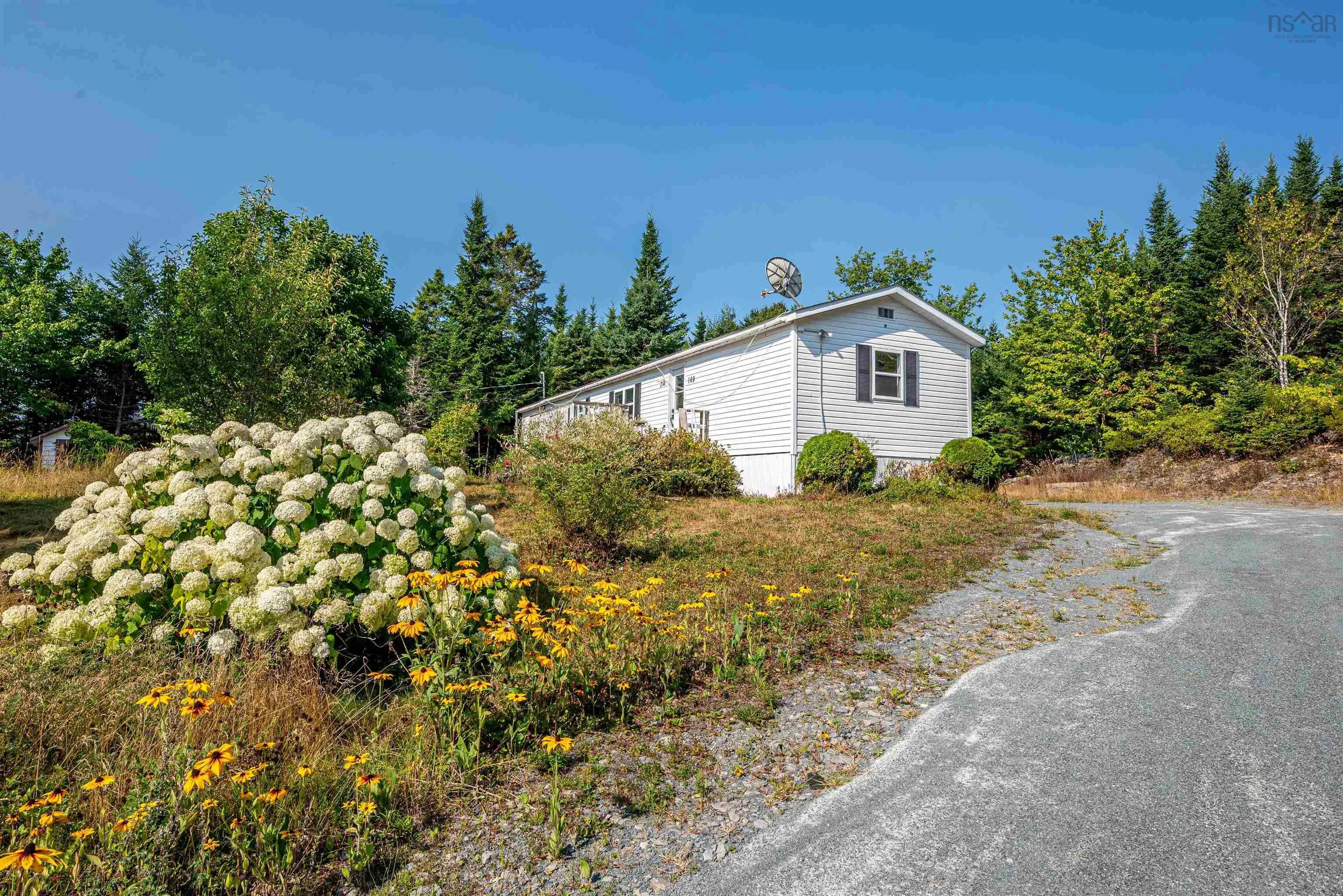 169 Les Collins Avenue, West Chezzetcook, NS B0J 1N0, 3 Bedrooms Bedrooms, ,1 BathroomBathrooms,Residential,For Sale,Les Collins,202520850