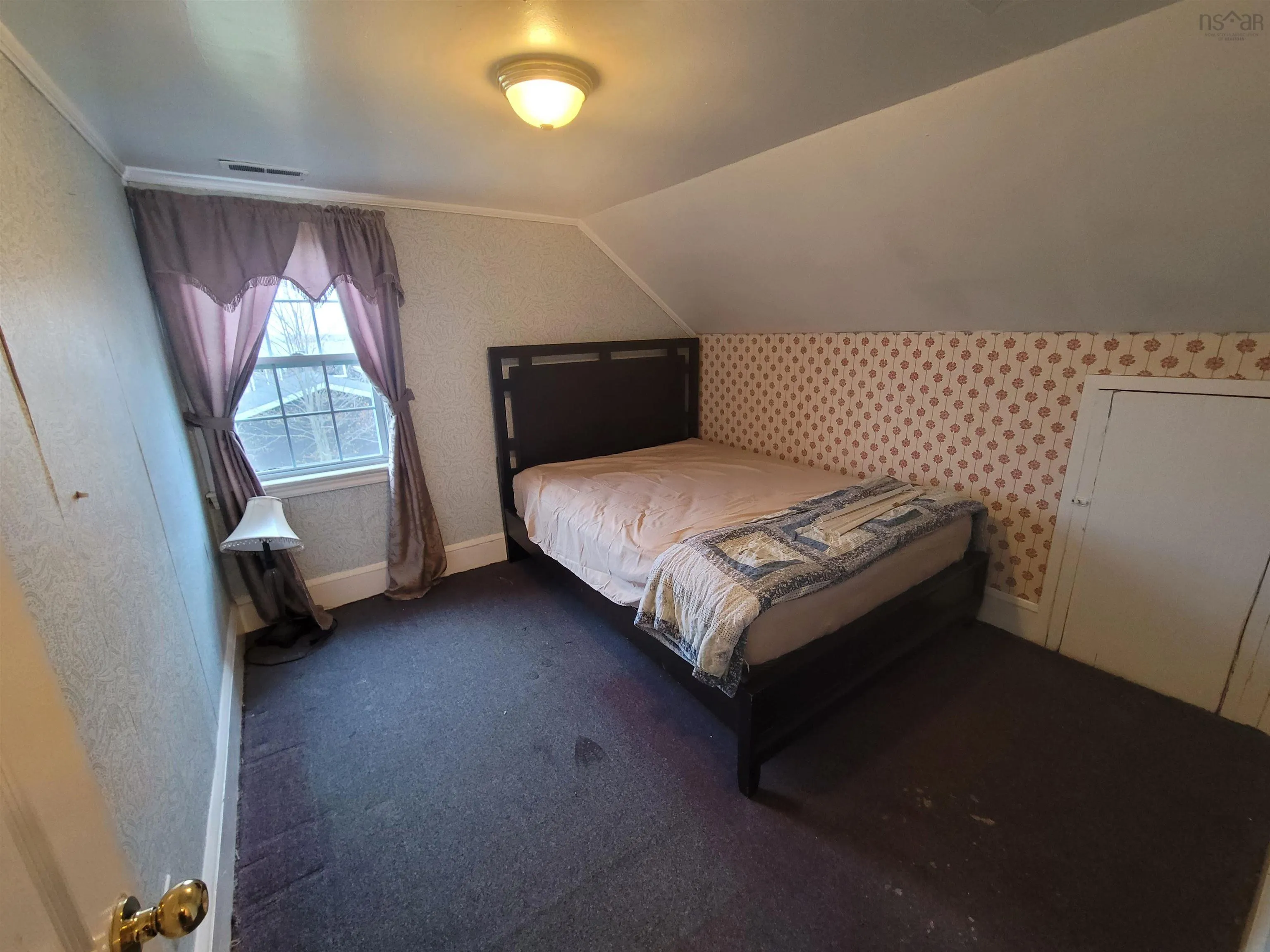 35 Centre Street, Reserve Mines, NS B1E 1B1, 3 Bedrooms Bedrooms, ,2 BathroomsBathrooms,Residential,For Sale,Centre,202514545