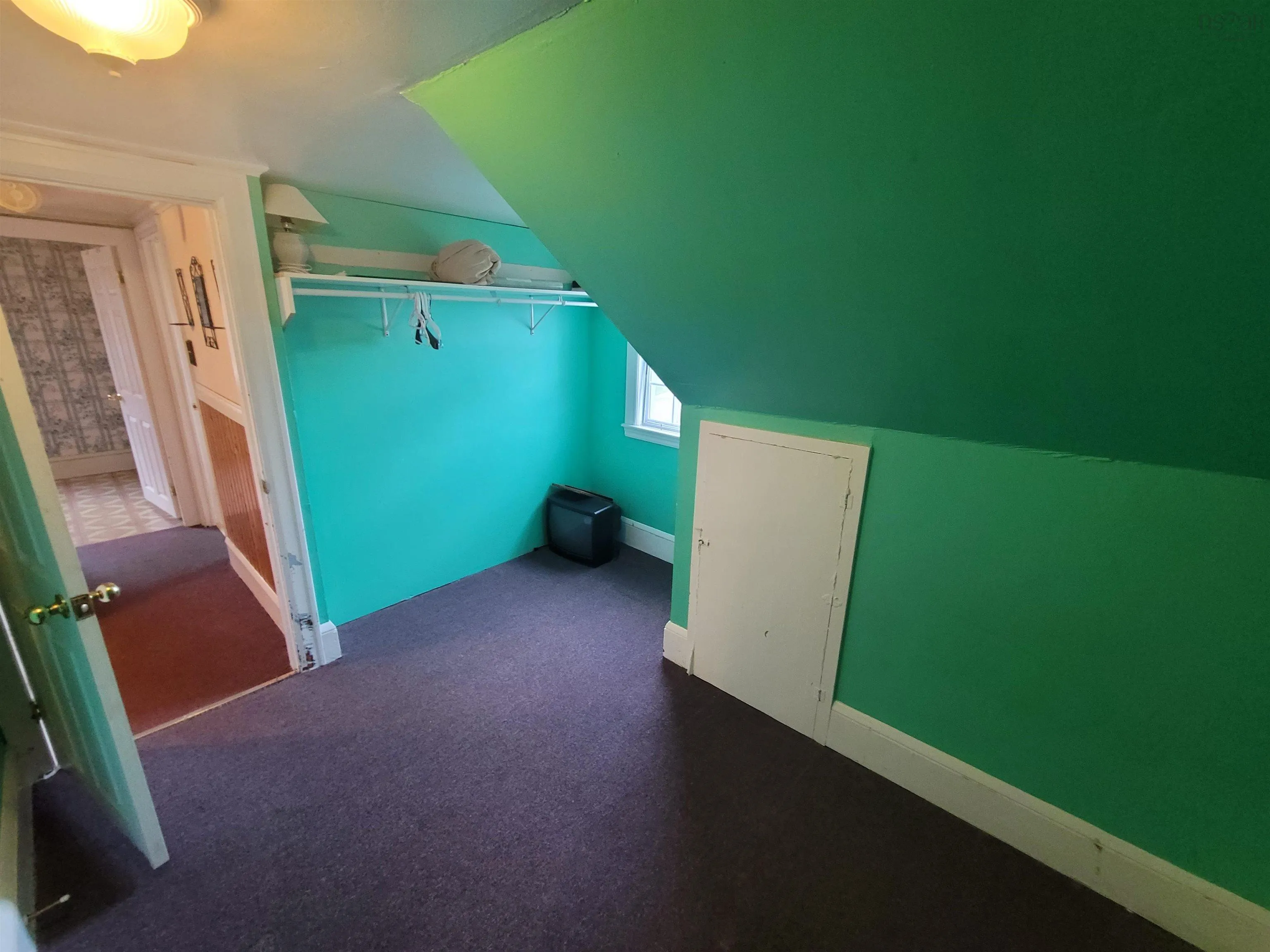 35 Centre Street, Reserve Mines, NS B1E 1B1, 3 Bedrooms Bedrooms, ,2 BathroomsBathrooms,Residential,For Sale,Centre,202514545