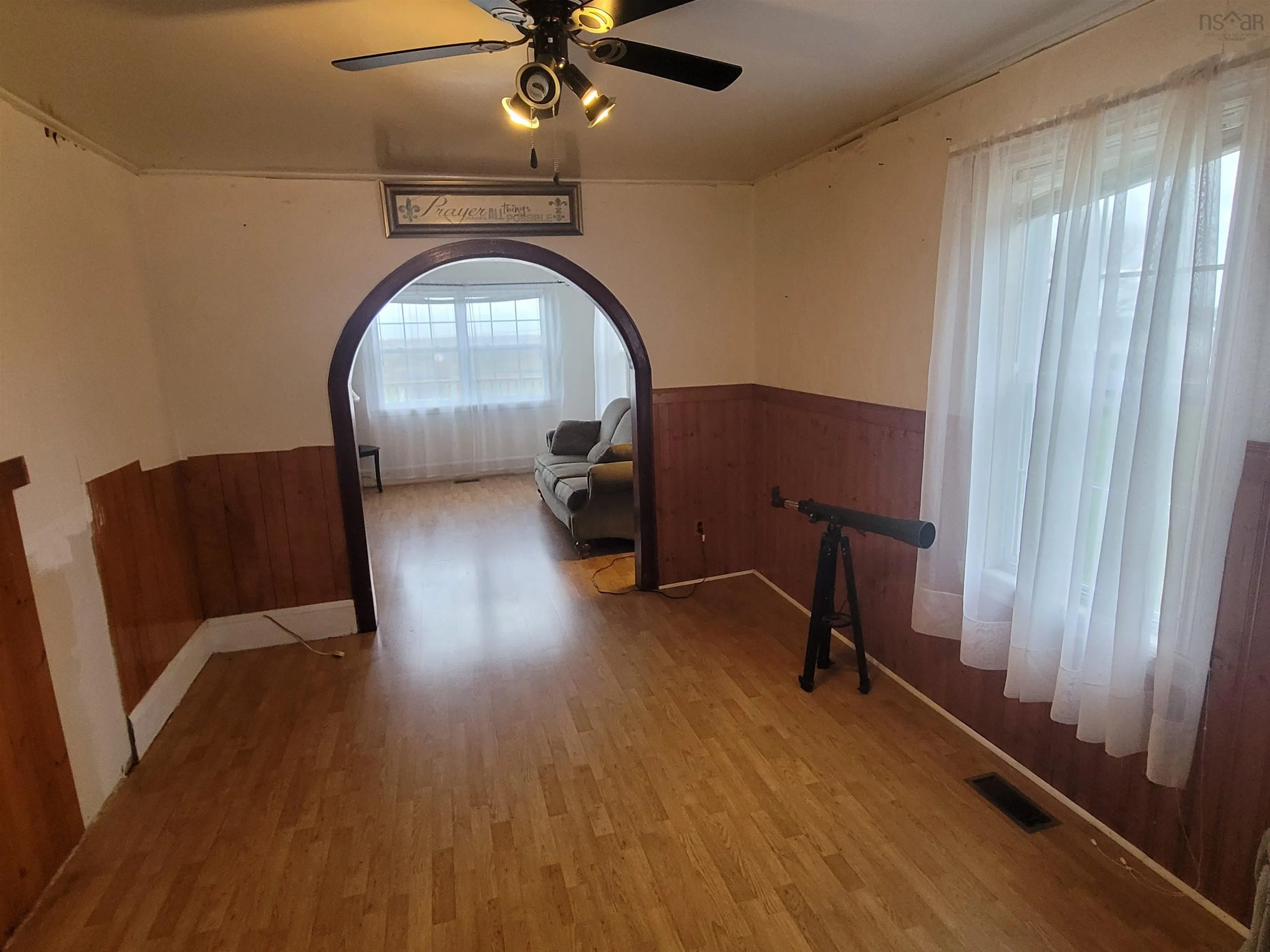 35 Centre Street, Reserve Mines, NS B1E 1B1, 3 Bedrooms Bedrooms, ,2 BathroomsBathrooms,Residential,For Sale,Centre,202514545