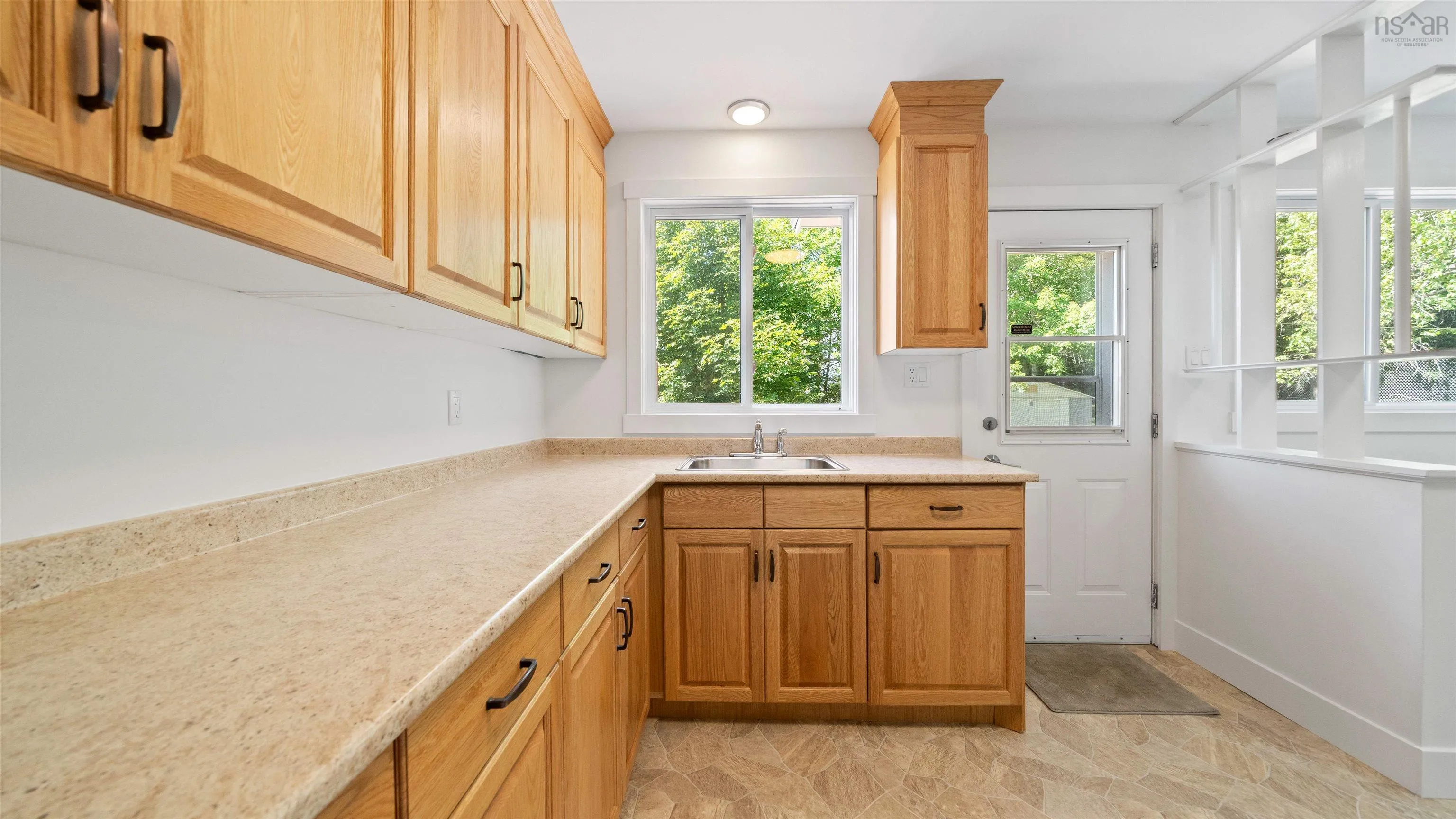 8/8a David Street, Dartmouth, NS B2X 1P6, 3 Bedrooms Bedrooms, ,1 BathroomBathrooms,Residential,For Sale,David,202518684