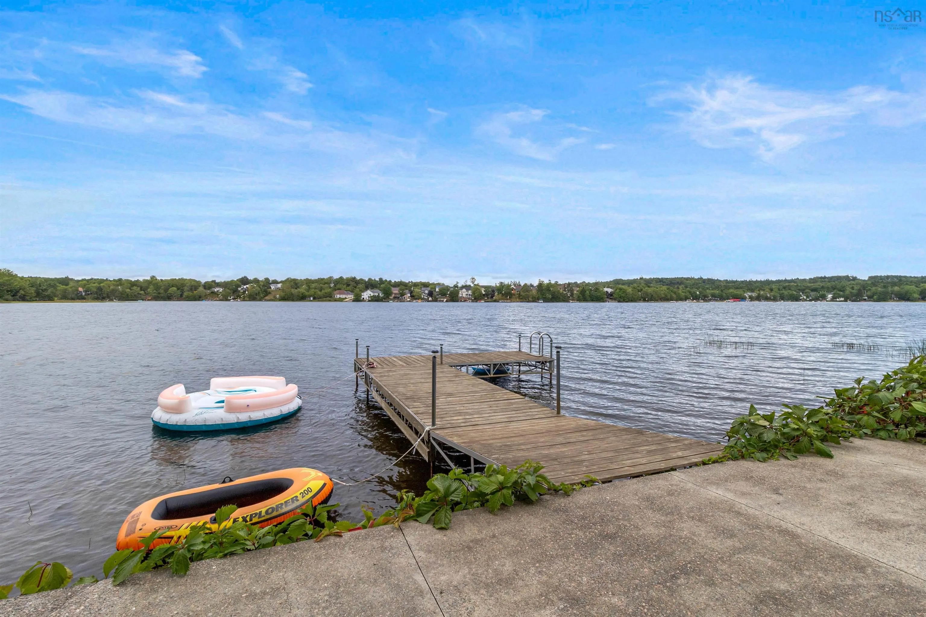 385 Lakeview Avenue, Middle Sackville, NS B4E 3B6, 4 Bedrooms Bedrooms, ,3 BathroomsBathrooms,Residential,For Sale,Lakeview,202520715