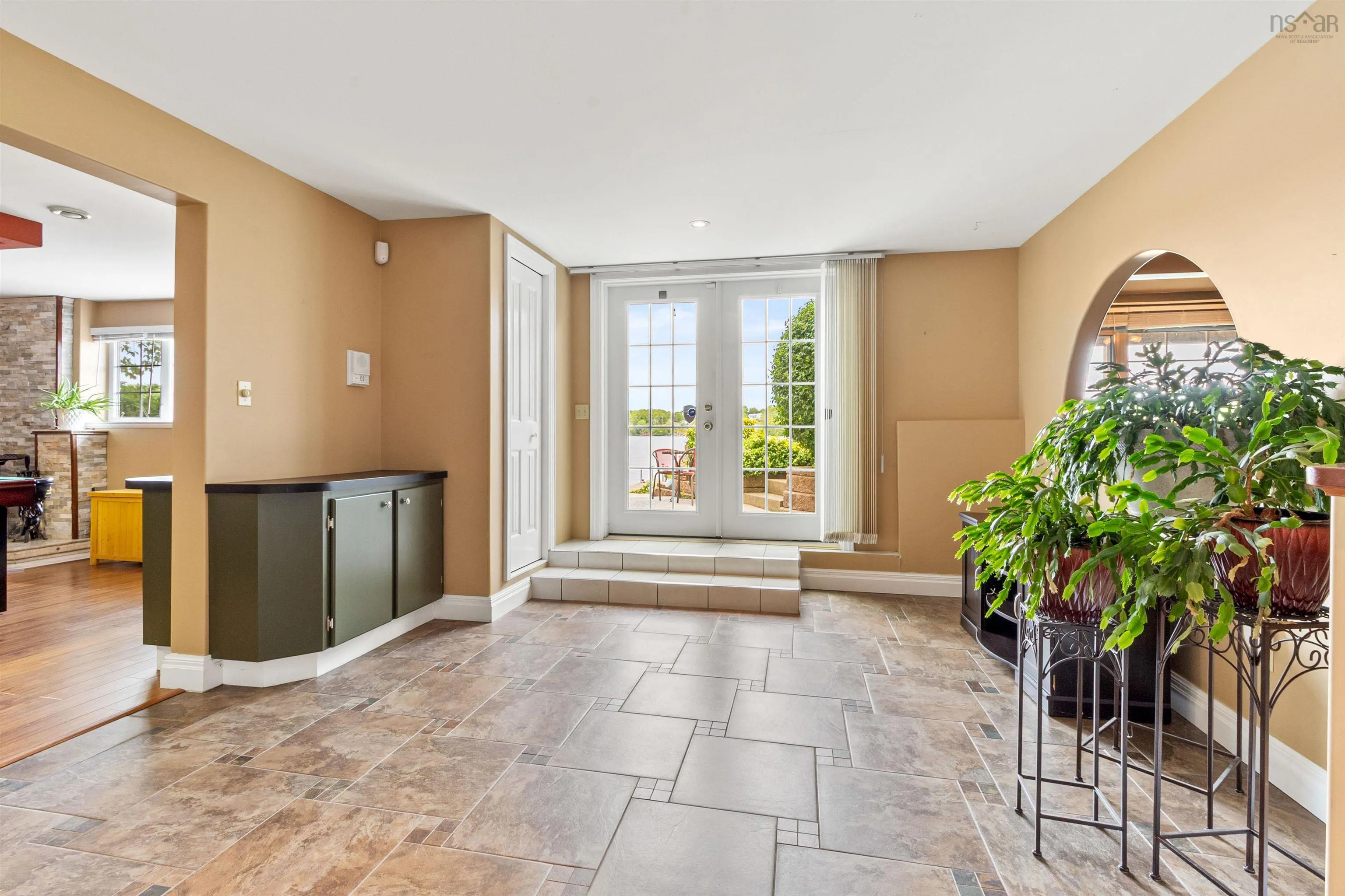 385 Lakeview Avenue, Middle Sackville, NS B4E 3B6, 4 Bedrooms Bedrooms, ,3 BathroomsBathrooms,Residential,For Sale,Lakeview,202520715
