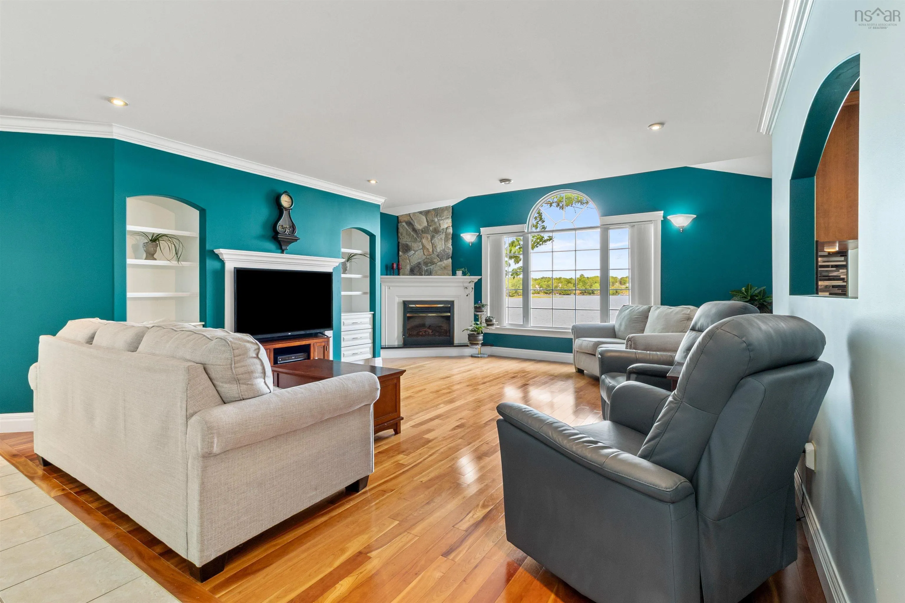 385 Lakeview Avenue, Middle Sackville, NS B4E 3B6, 4 Bedrooms Bedrooms, ,3 BathroomsBathrooms,Residential,For Sale,Lakeview,202520715