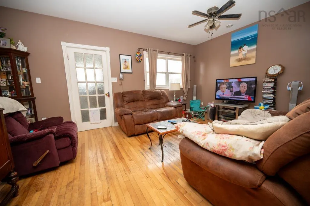6546 Almon Street, Halifax Ns B3l 1v8, 3 Bedrooms Bedrooms, ,2 BathroomsBathrooms,Residential,For Sale,Almon,202508677